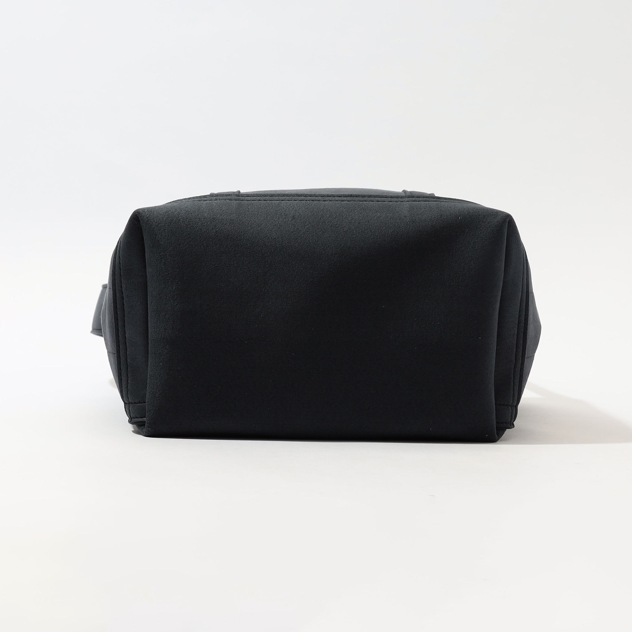 zattu NEPPA トートバッグ ブラック zattu NEPPA トートバッグ｜トゥモローランド 公式通販