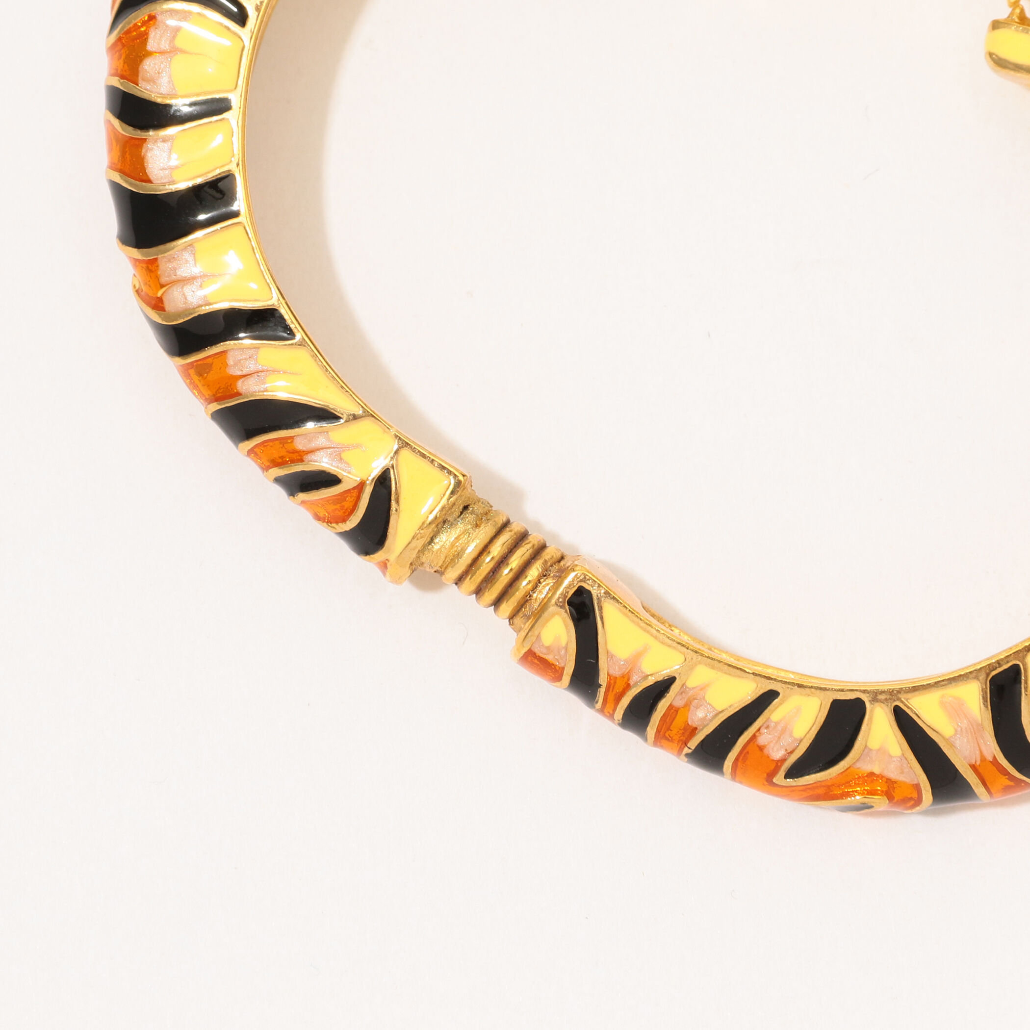 Kenneth Jay Lane tiger head ブレスレット｜トゥモローランド