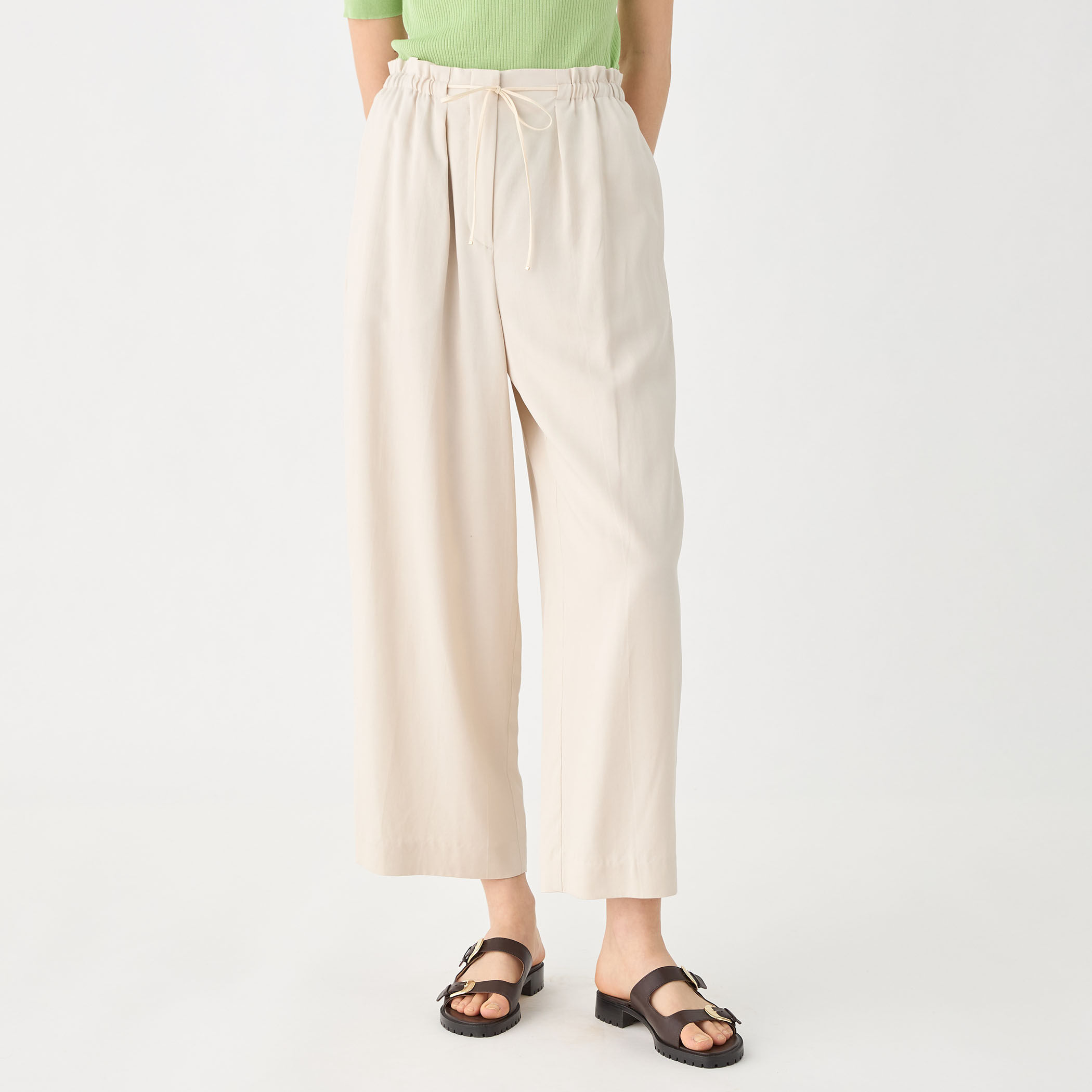 セルロースツイル セミバナナシルエットパンツ｜トゥモローランド 公式通販