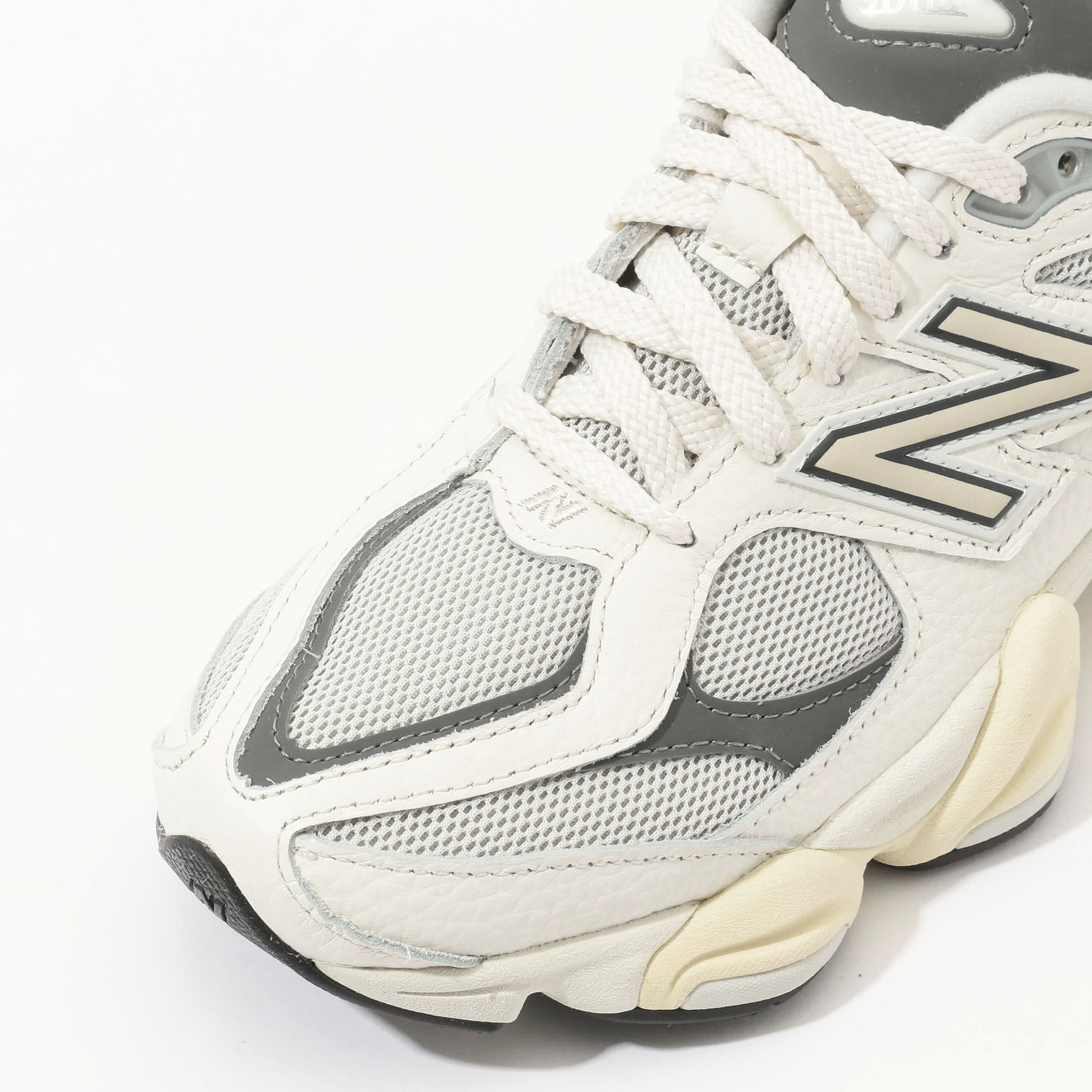 New Balance 9060 スニーカー｜トゥモローランド 公式通販