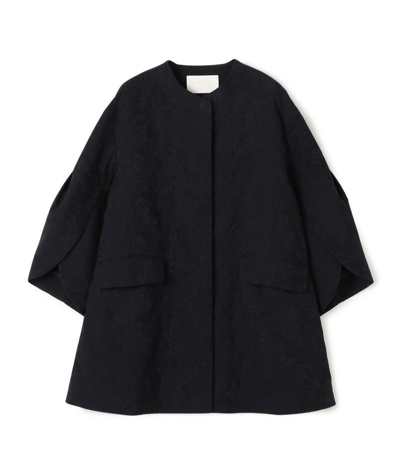 【WEB先行予約】ボタニカルジャカード トラペーズコート