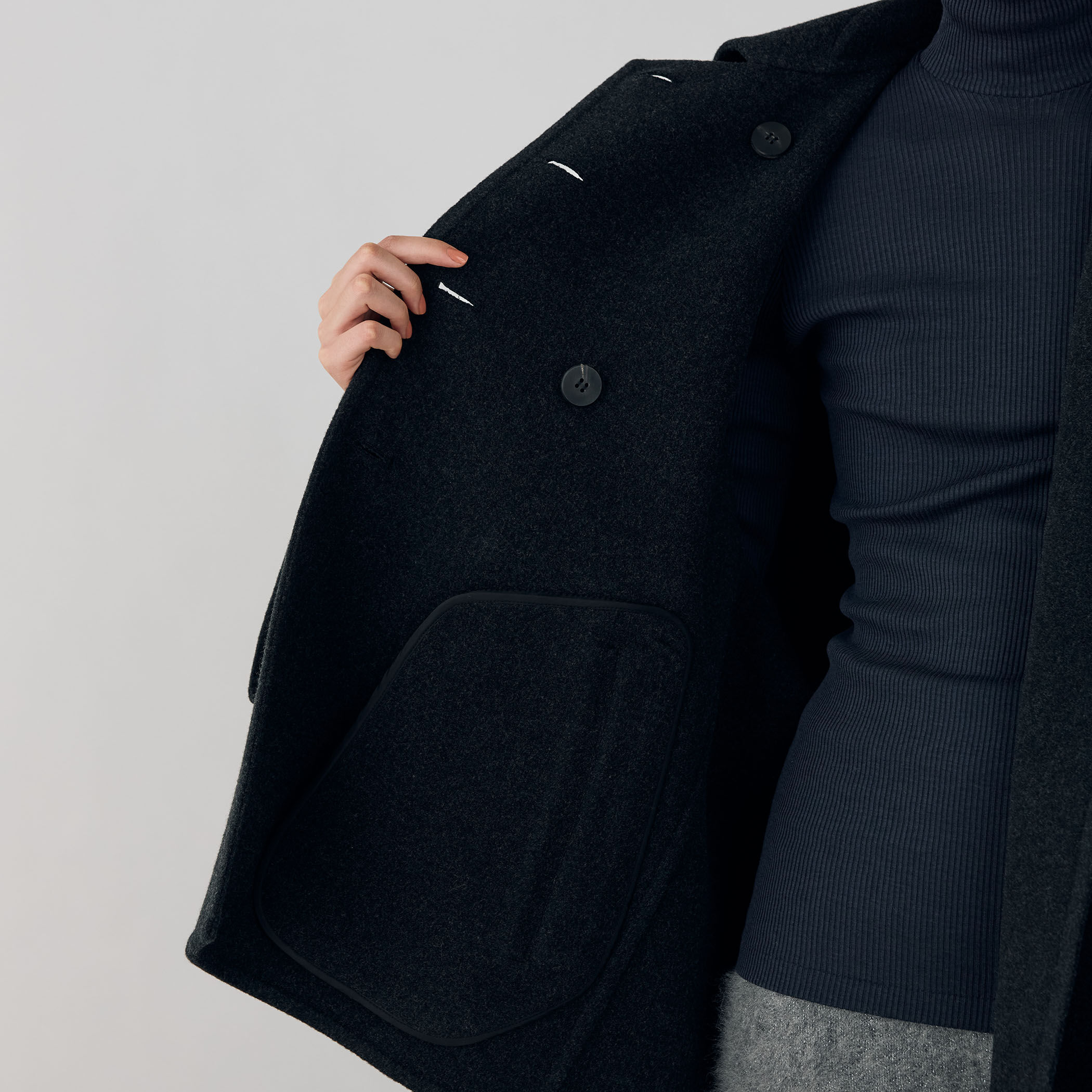 ウールモッサ ステンカラーミディコート｜トゥモローランド 公式通販