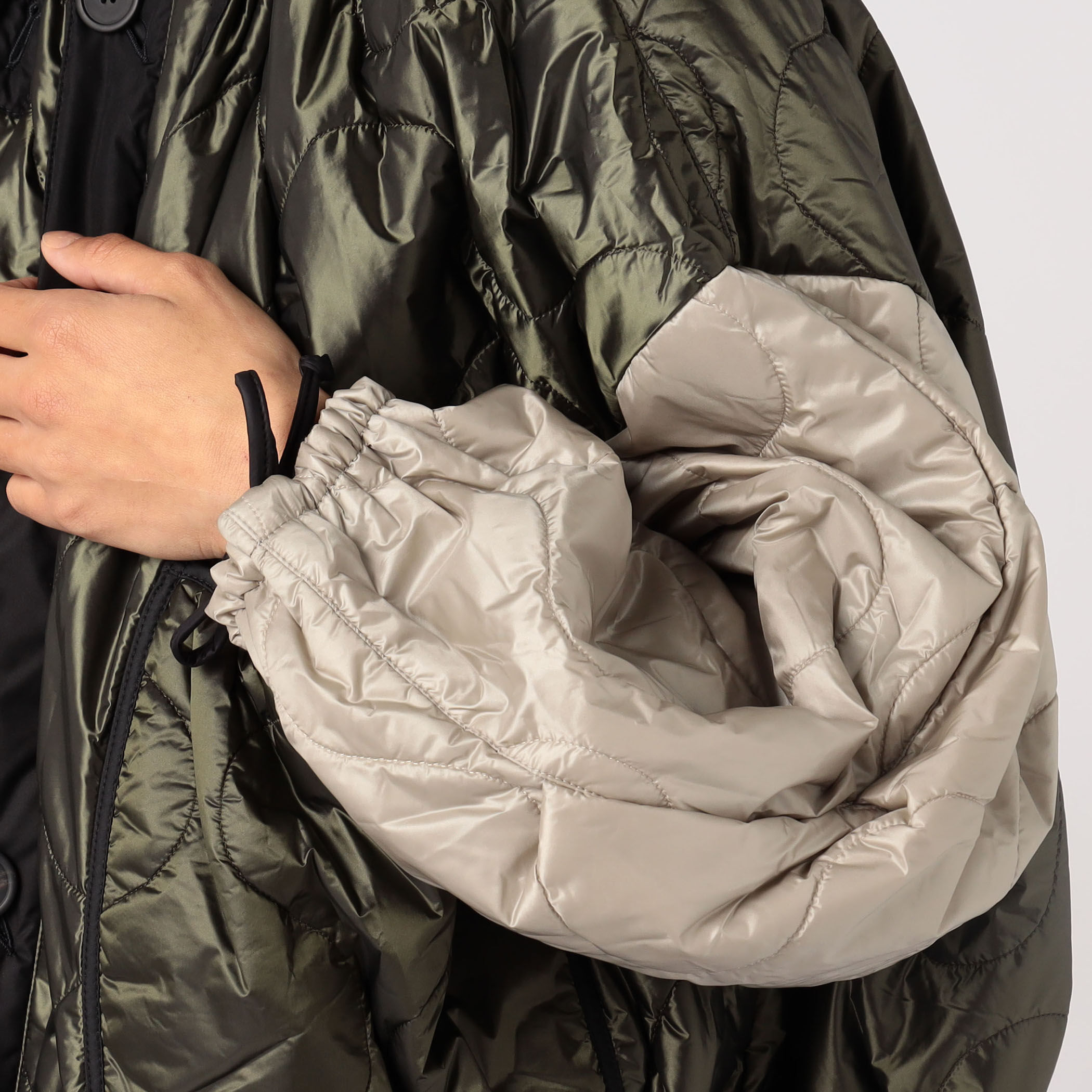 別注】MARFA STANCE PARACHUTE QUILTED BOMBER｜トゥモローランド 公式通販