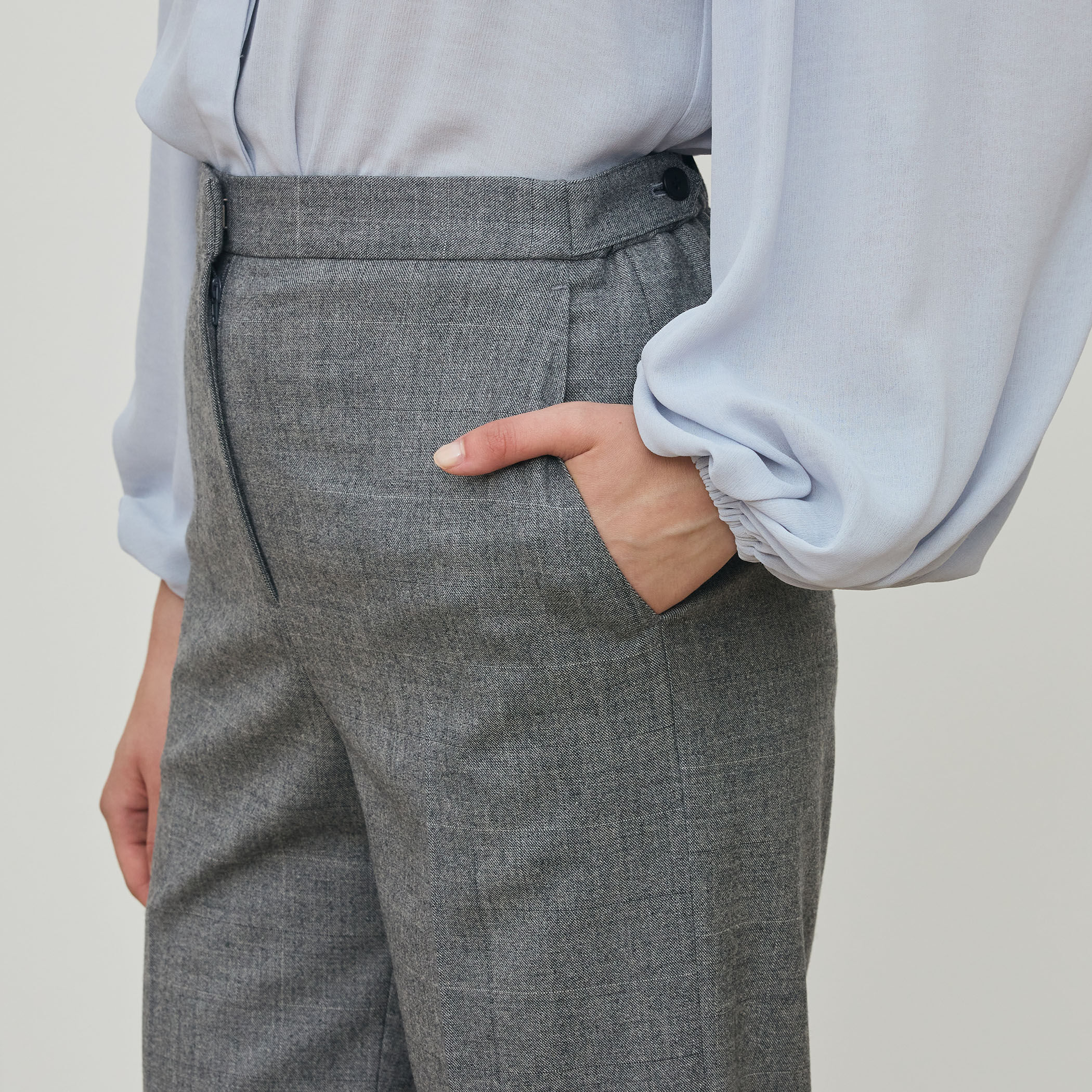 フランネルウールストレッチ セミワイドパンツ｜トゥモローランド 公式通販