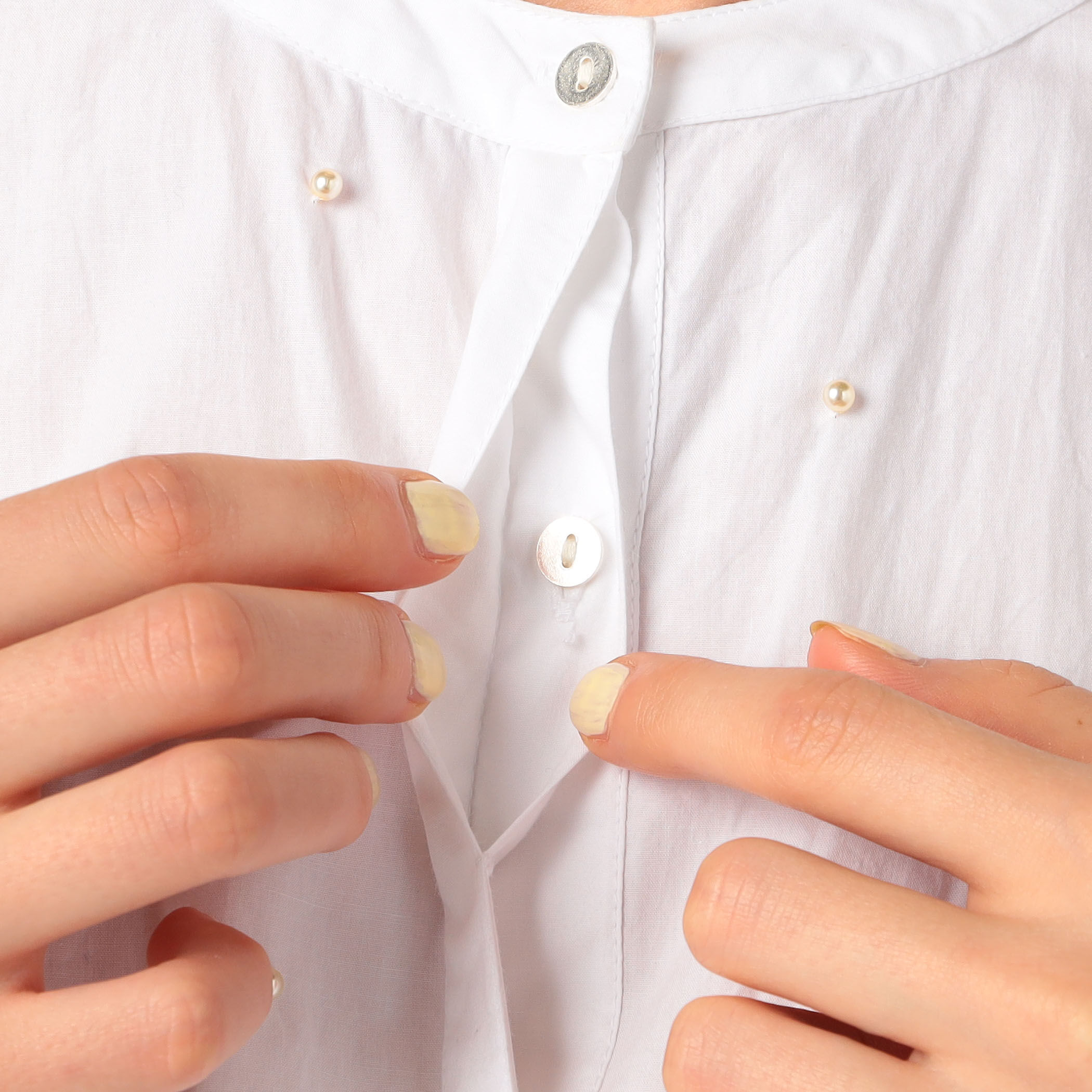 別注】ne Quittez pas BLACK Tuck ブラウス｜トゥモローランド 公式サイト