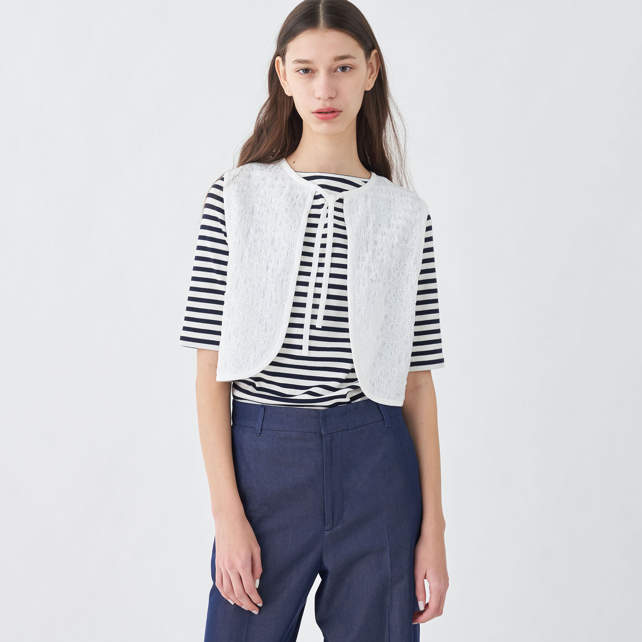 シャーリングフラワー フロンタブルトップス｜トゥモローランド 公式通販