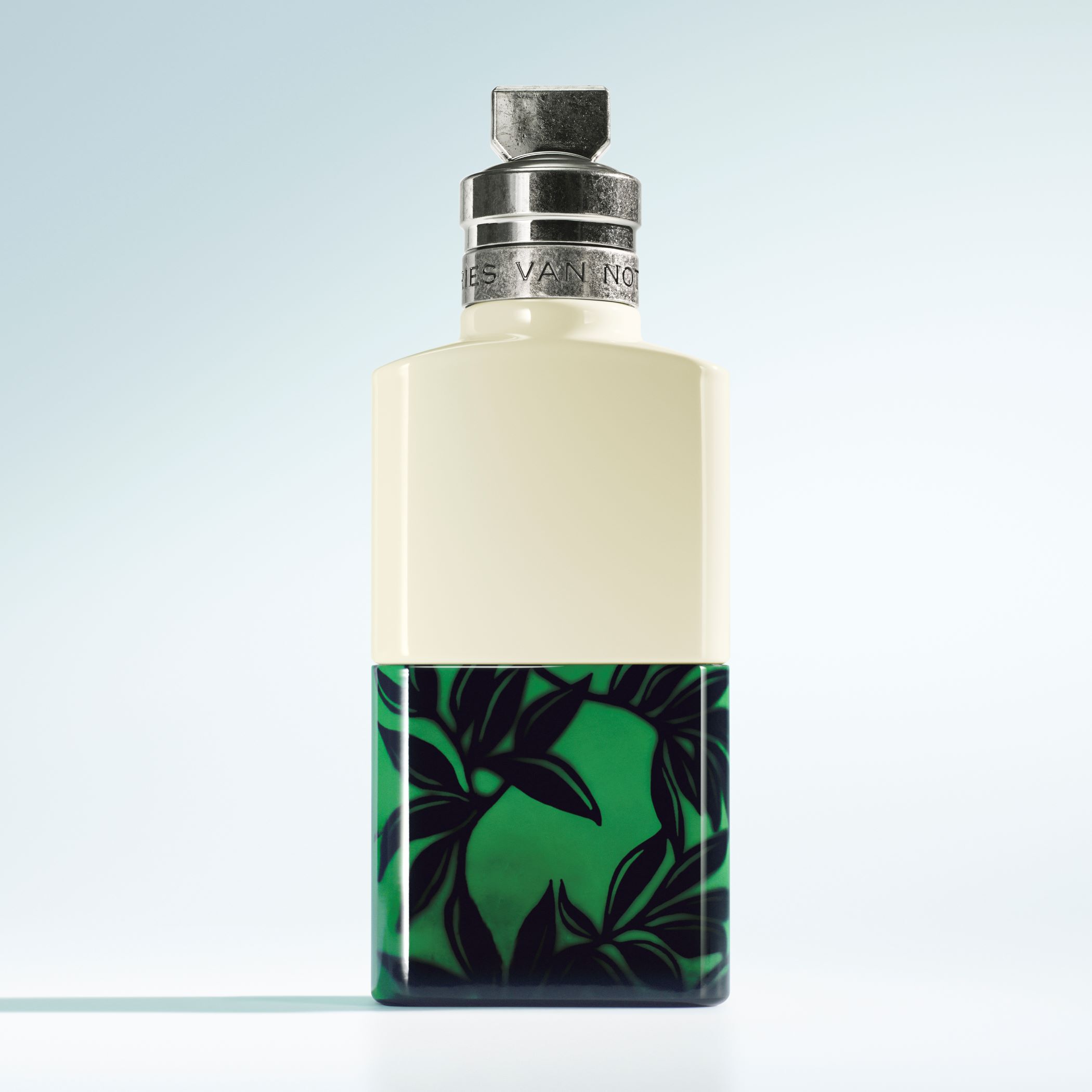 Dries Van Noten Beauty オードパルファム サンタル グリーナリー