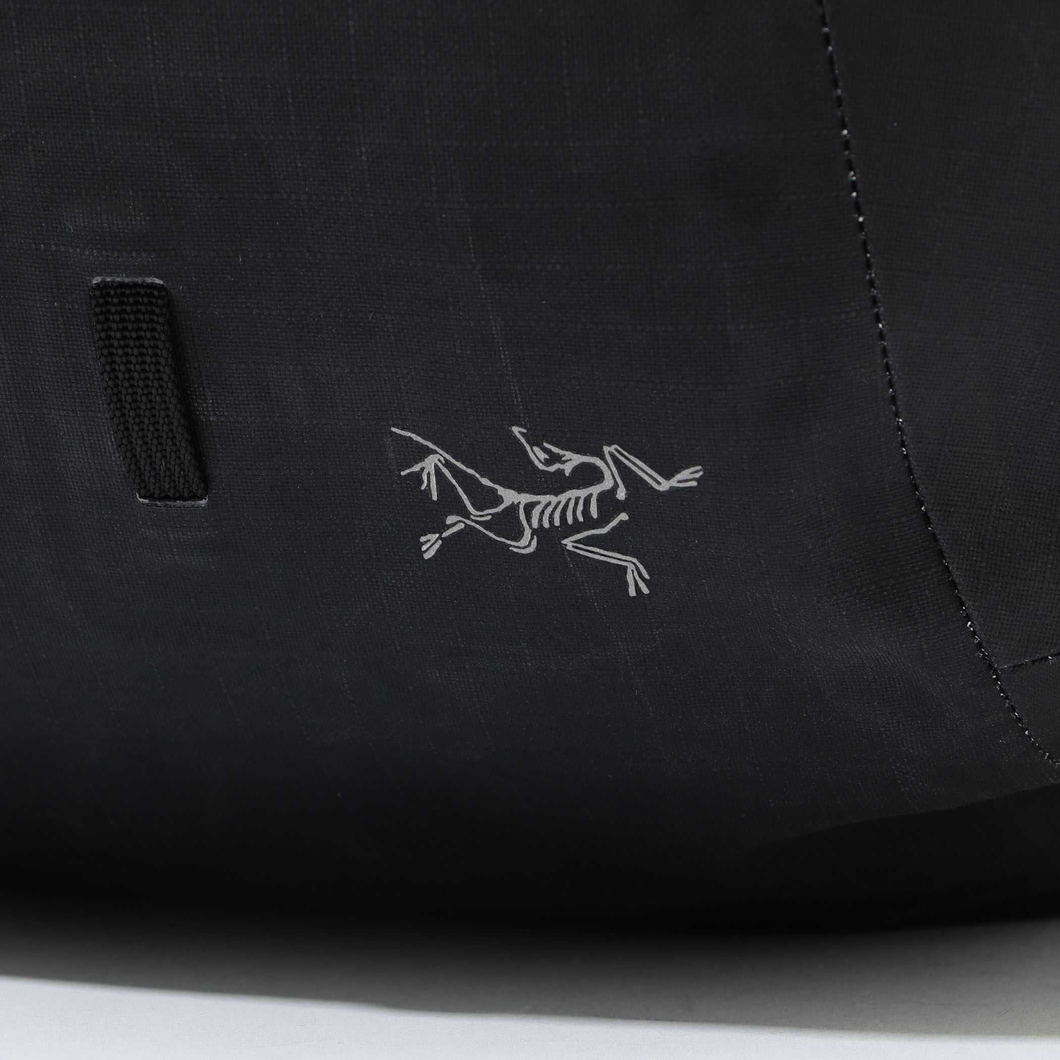 ARC'TERYX GRANVILLE【タグあり】 SS22 ARC'TERYX』 Granville Zip 16 Backpack Color:Black.Yukon