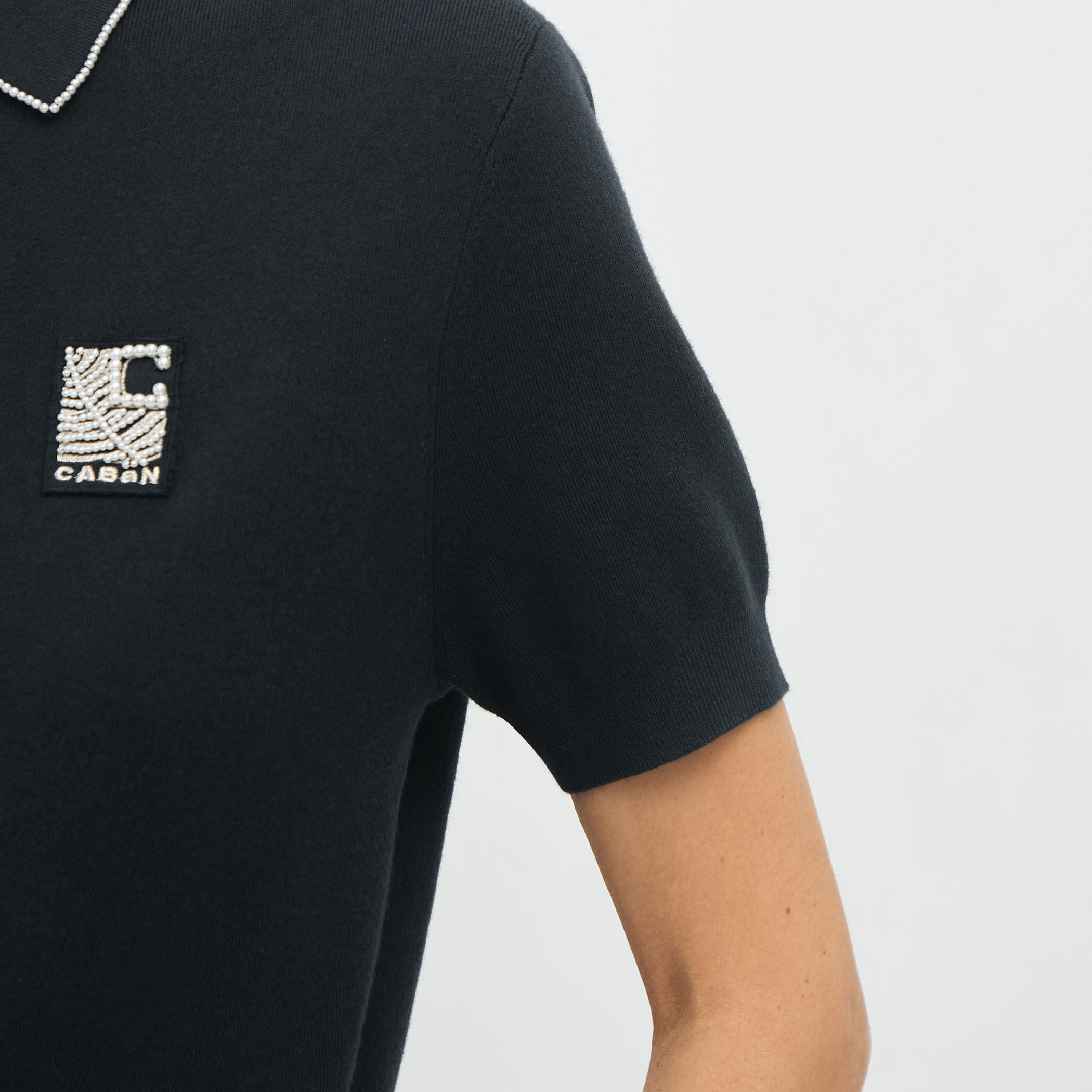 コットンカシミヤ パールポロプルオーバー｜トゥモローランド