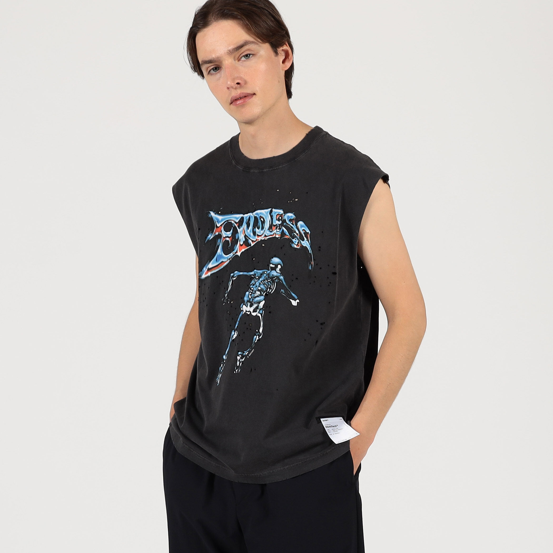 SATISFY MothTech Muscle T-Shirt｜トゥモローランド 公式通販