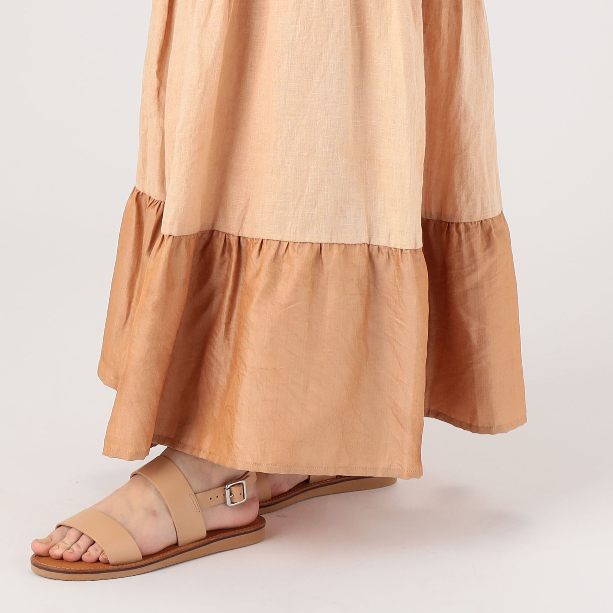 OKOTOKOTO 3colored ティアードスカート｜トゥモローランド 公式通販