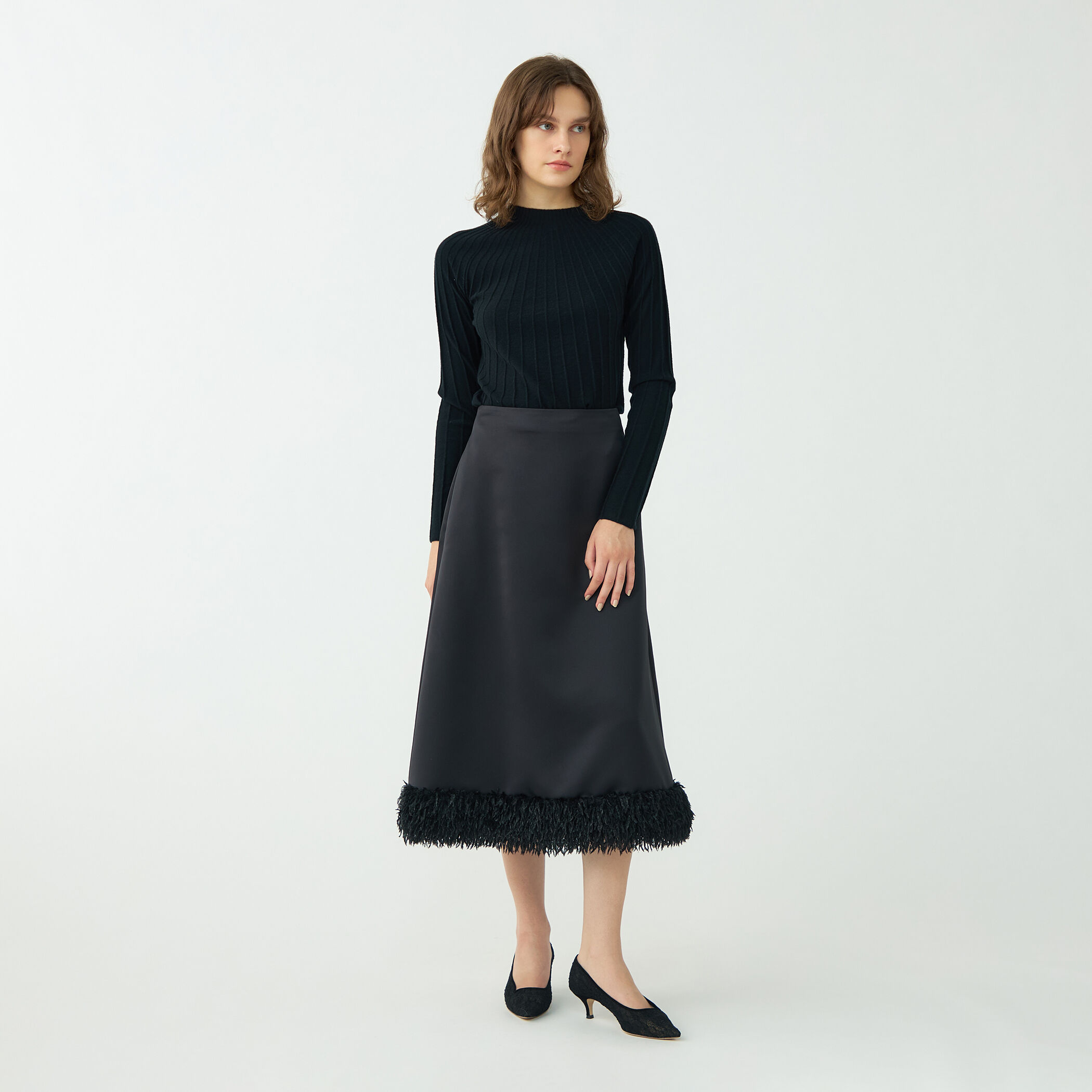 フェザーコンビ トラペーズロングスカート｜トゥモローランド 公式通販