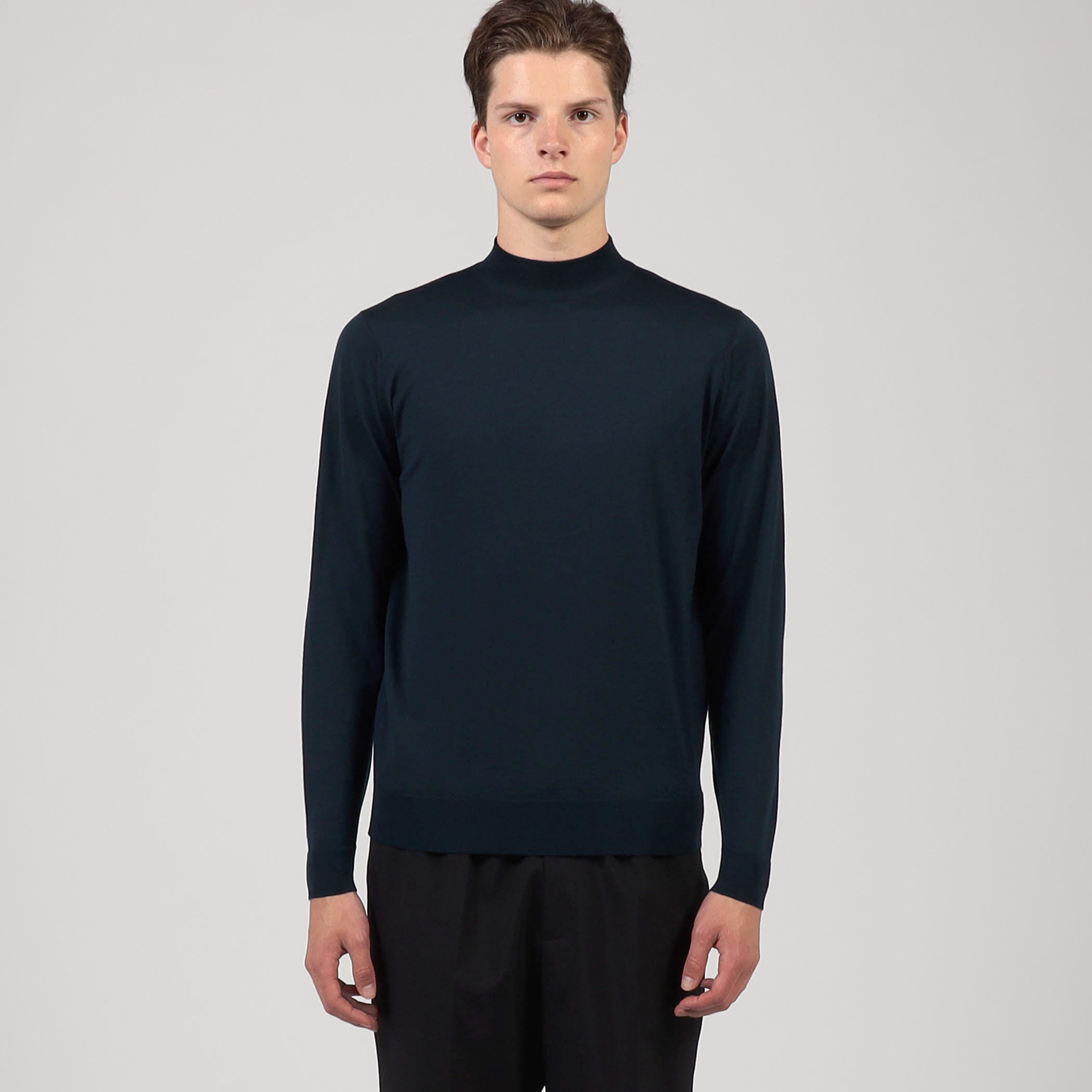 JOHN SMEDLEY 30G MODERN FIT ウール モックネックプルオーバー
