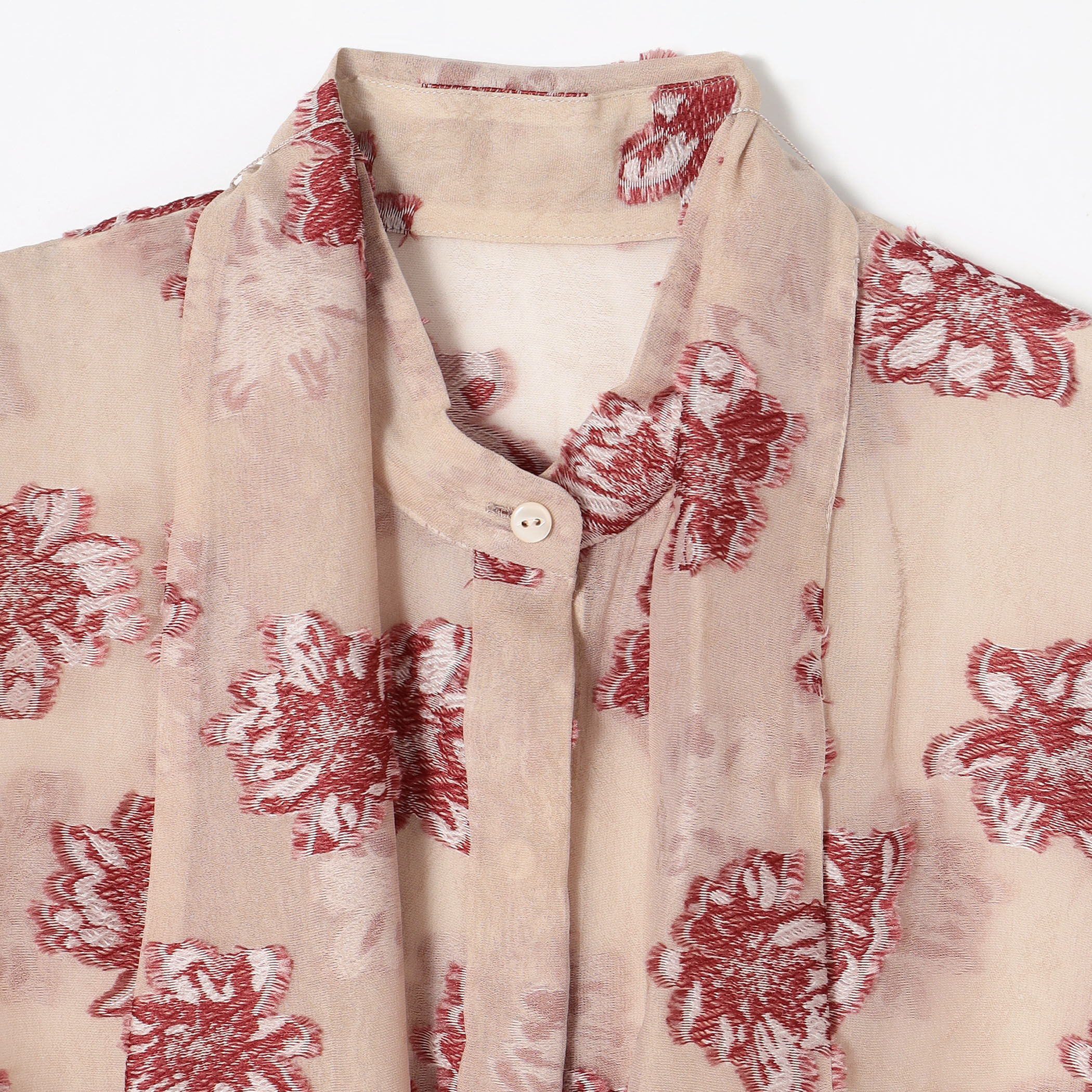 カットフラワージャカード ボリュームボウタイブラウス