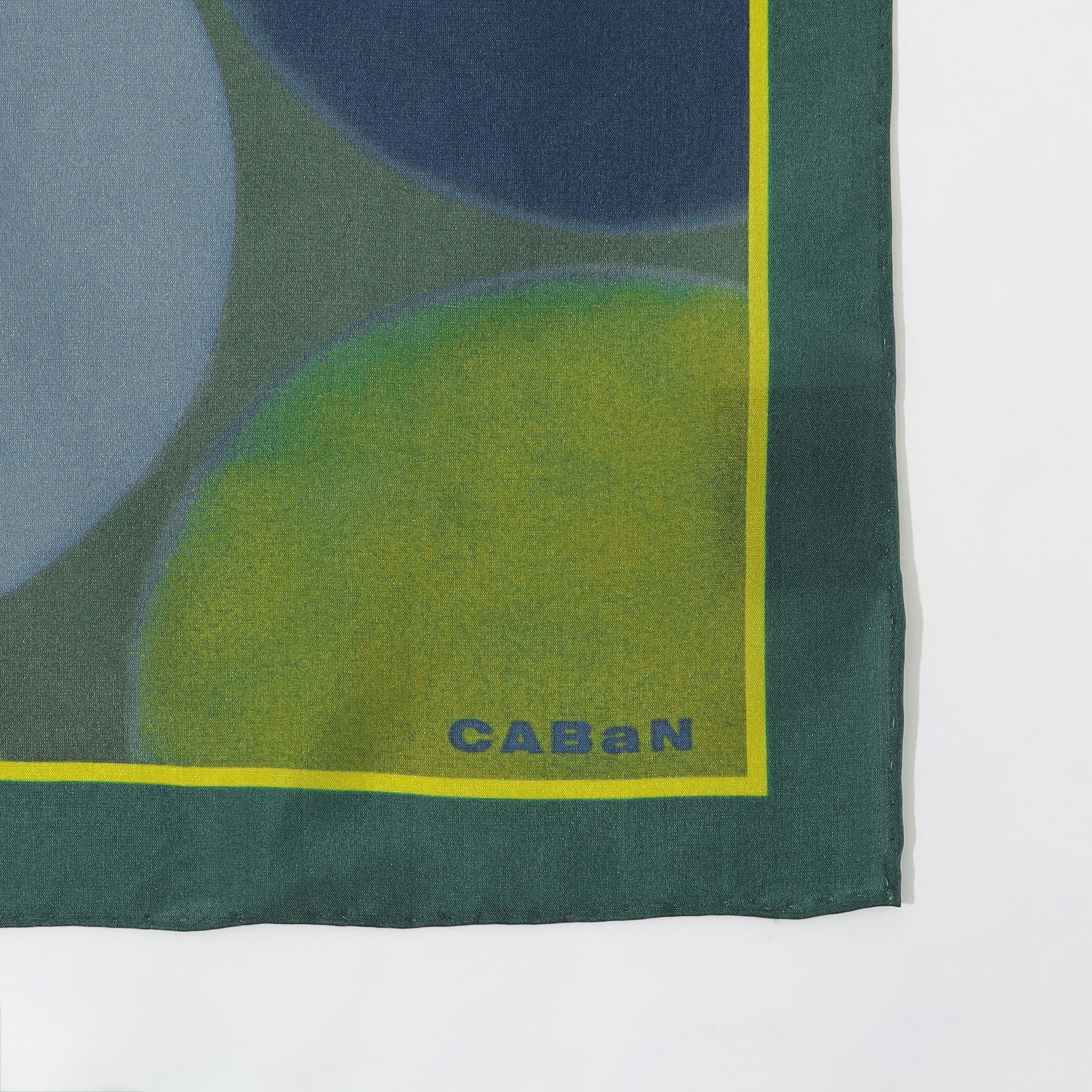 シルク ビッグドットプリントスカーフ｜トゥモローランド 公式通販