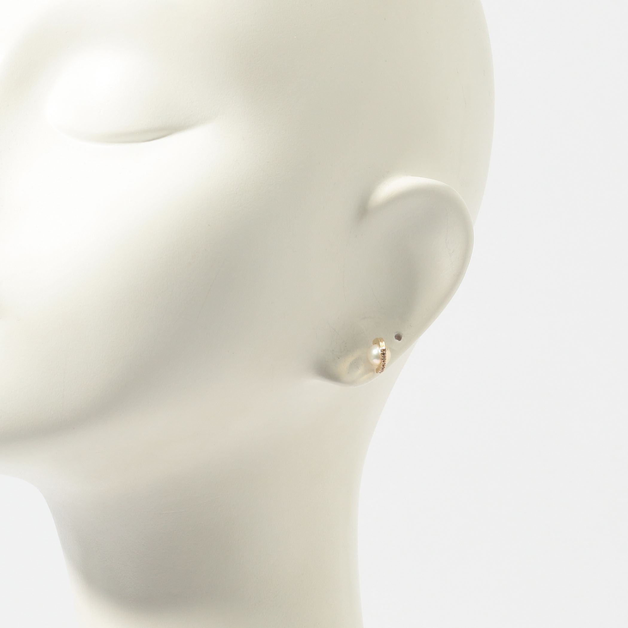 Hirotaka Beluga パールダイヤモンド スモールピアス