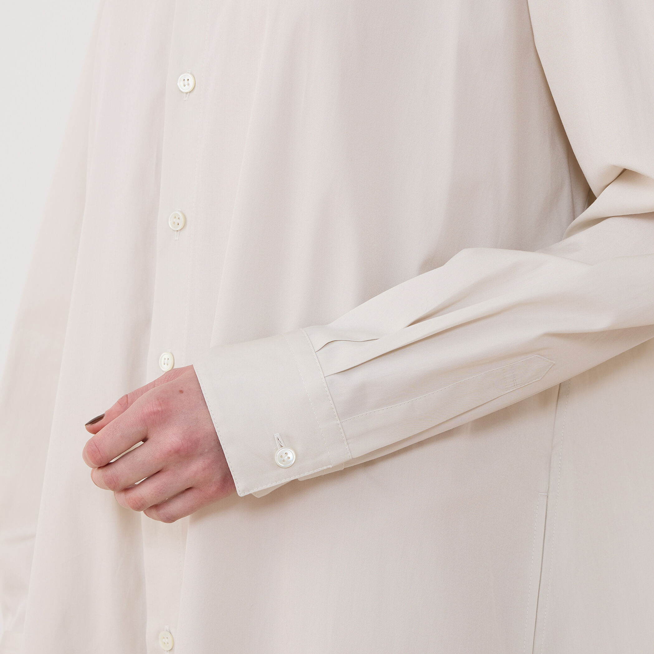 スムースドライコットン バックタックシャツワンピース