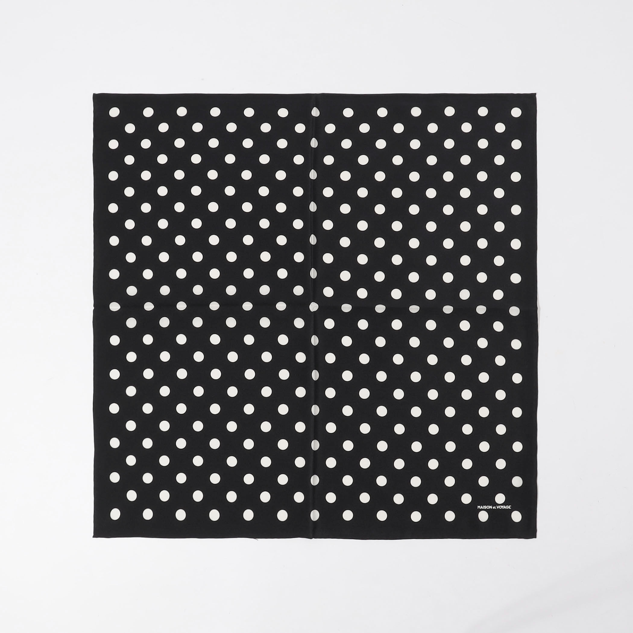 MAISON et VOYAGE シルク 12mmラージドット スカーフ