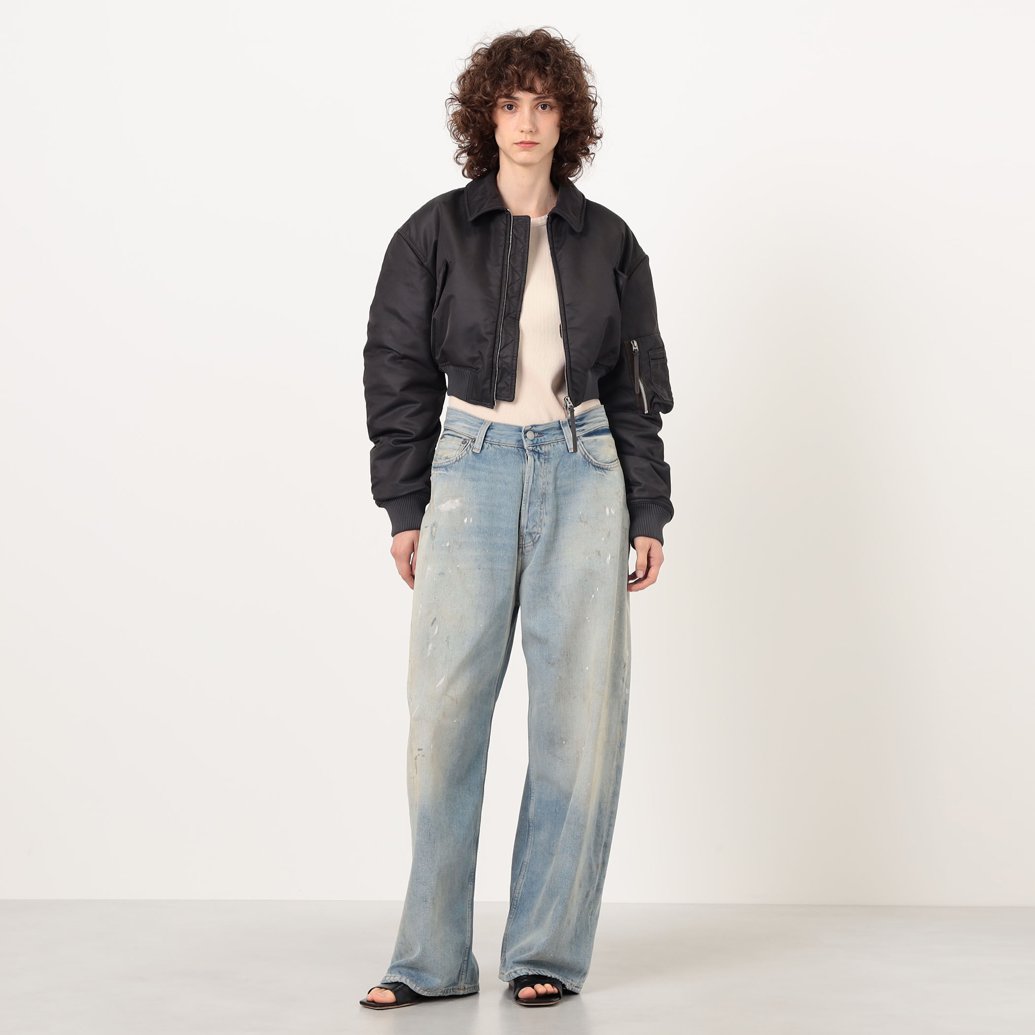 Acne Studios クロップドボンバージャケット｜トゥモローランド 公式サイト