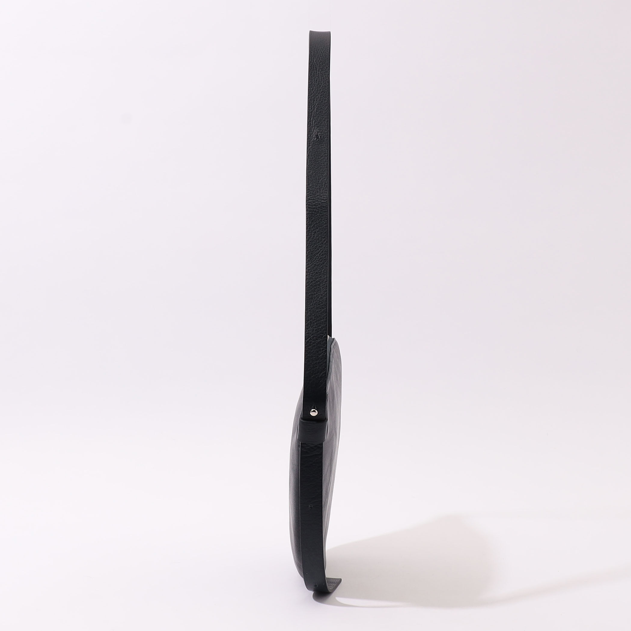 Bucket Baggage ORANGE PIECE L ショルダーバッグ｜トゥモローランド