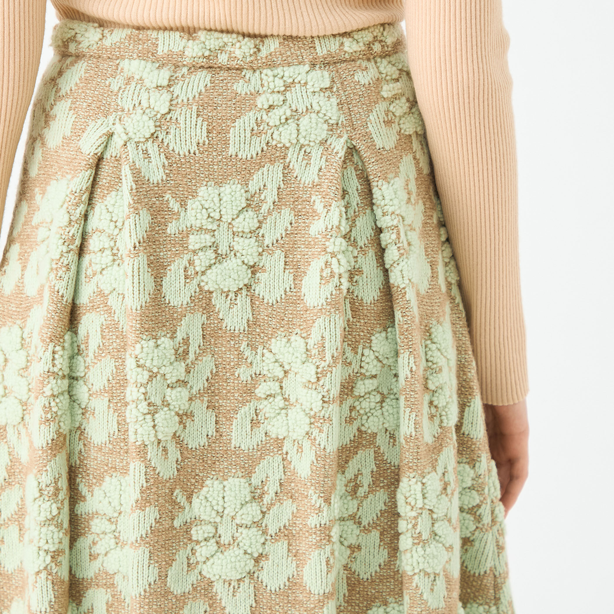 Yasmin タックフレアスカート｜トゥモローランド 公式通販