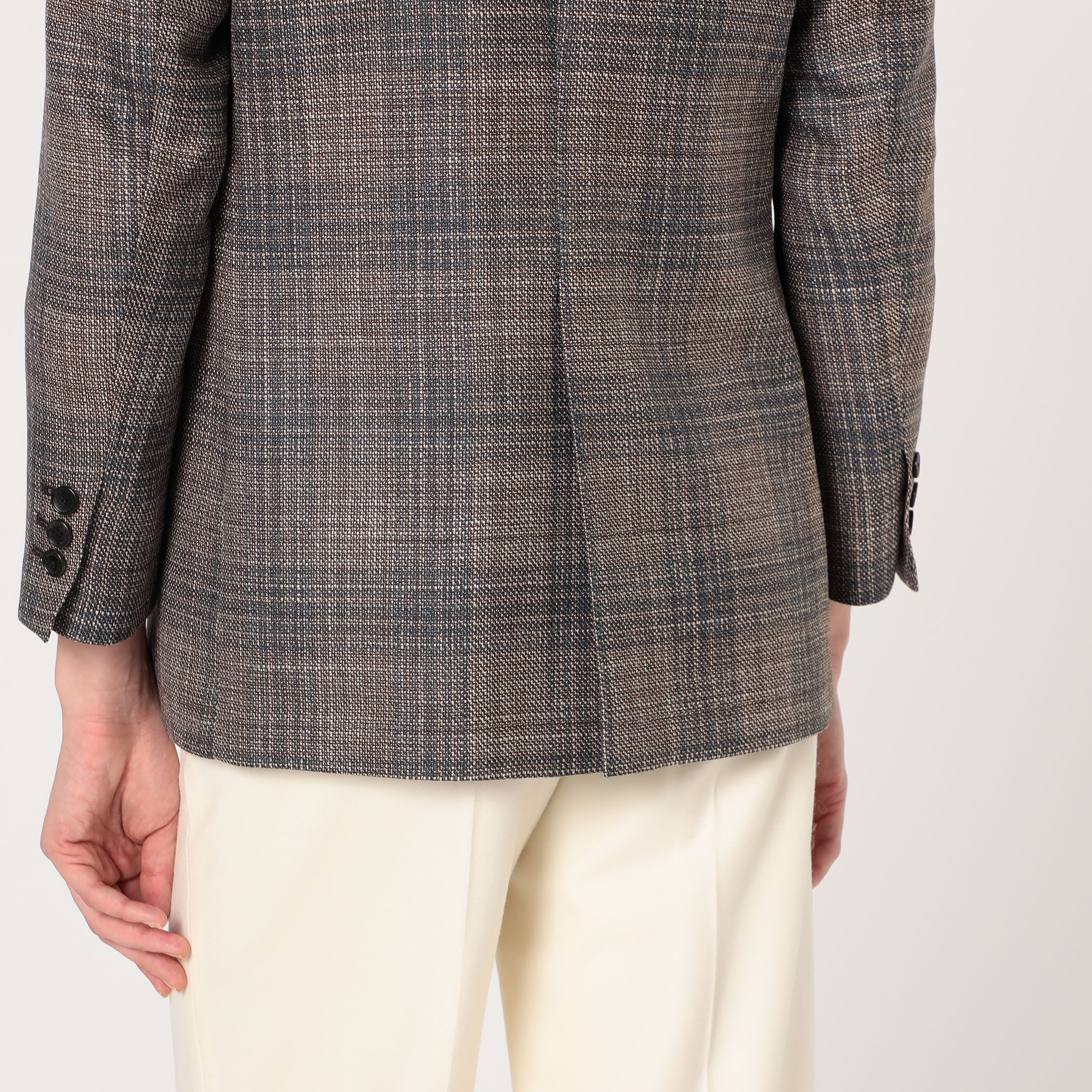 TOMORROWLAND SILK AIR ERICA ダブルブレストジャケット SILK AIR ERICA Vカラーダブルブレストジャケット｜トゥモローランド