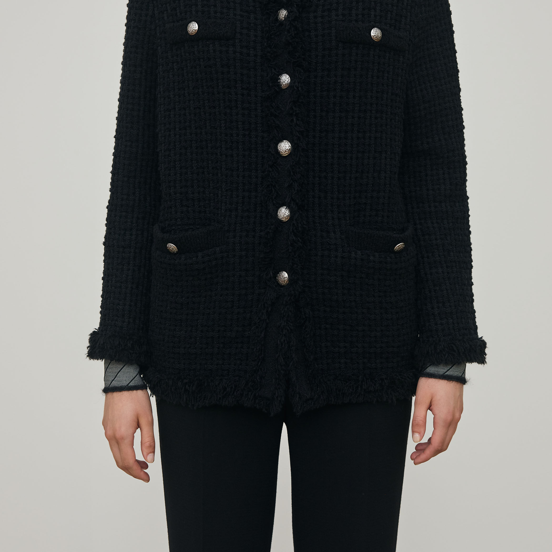 マロングラッセ です★美品★フリンジツィードジャケット 黒 ツイードフリンジ 4ポケットジャケット｜トゥモローランド 公式通販