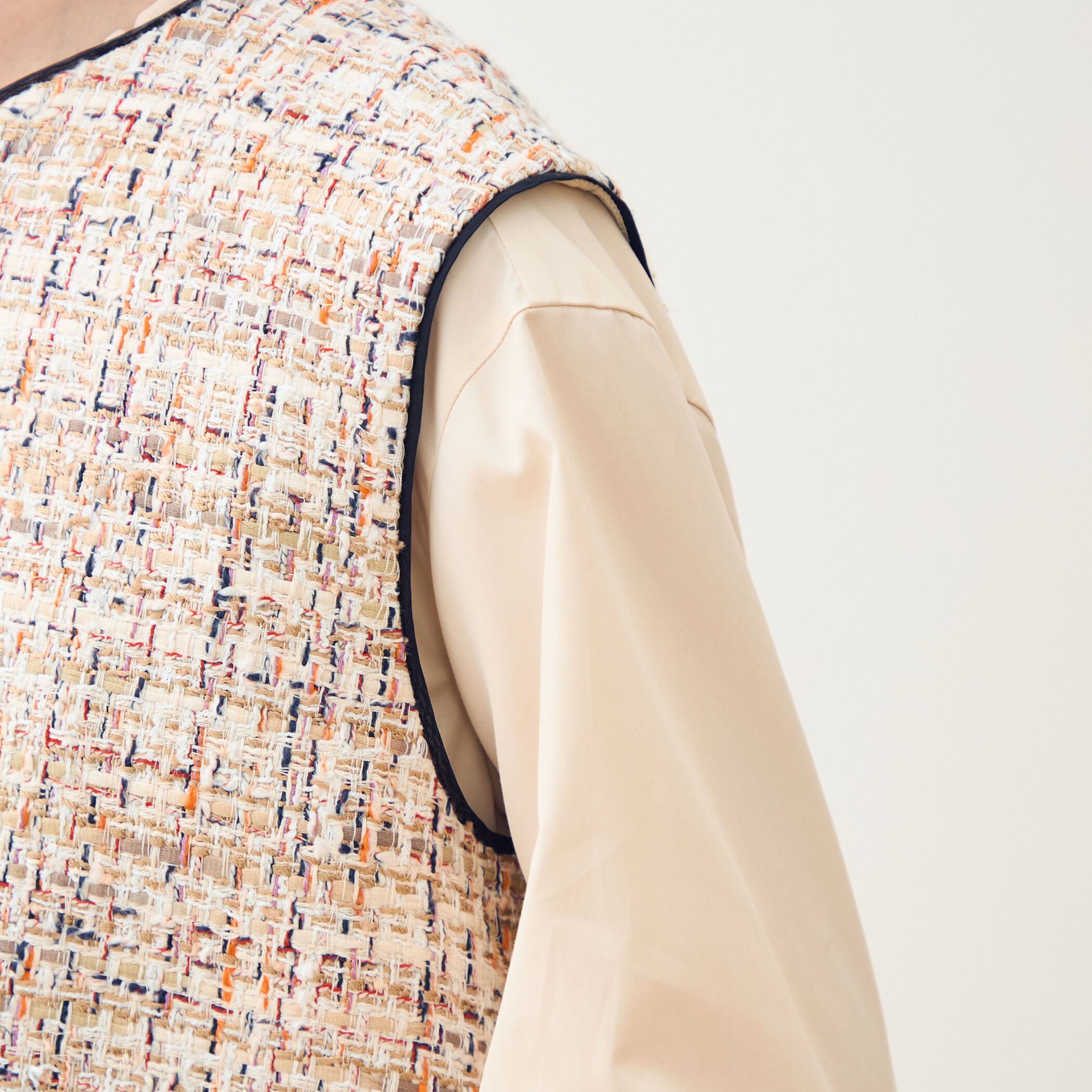 ホロウファンシーツイード トリミングジレ｜トゥモローランド 公式通販