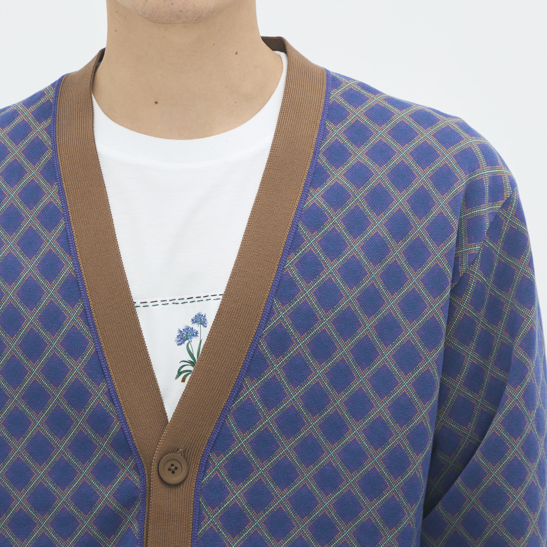 コットンポリエステル チェックジャカード Vネックカーディガン