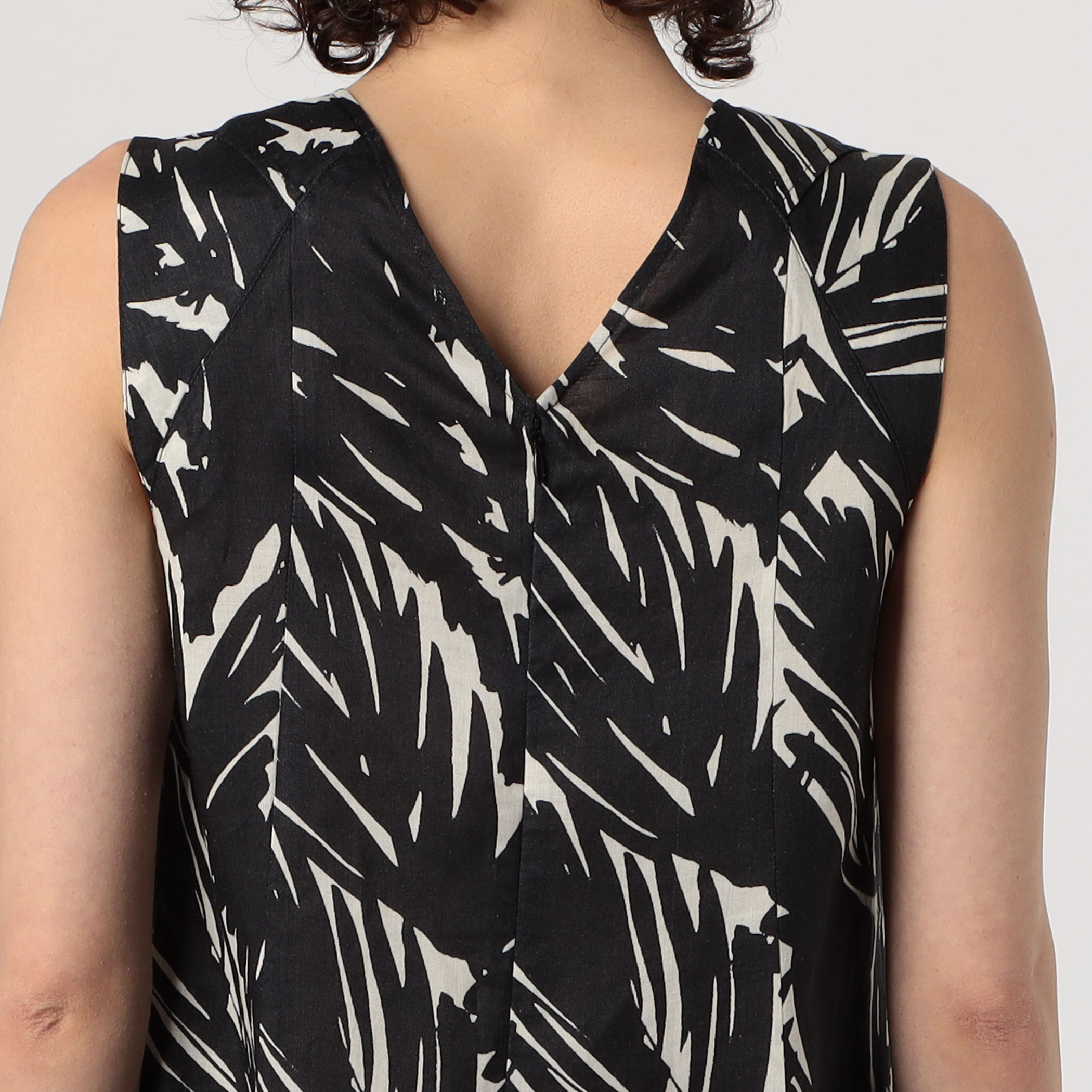 完売品　トゥモローランド WRITEWELL フレンチスリーブドレス 麻　M セール】 WRITEWELL TENT LINE フレンチスリーブドレス （ロング