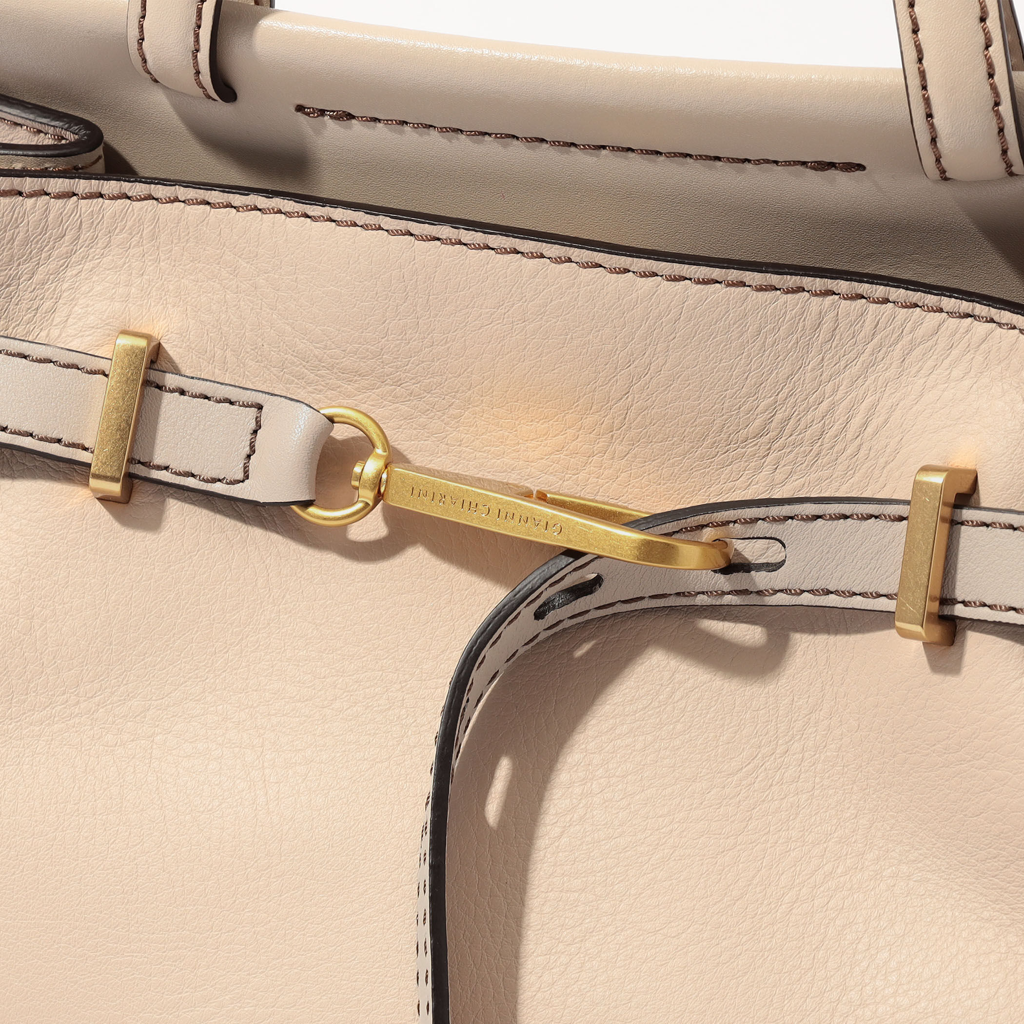 GIANNI CHIARINI TILDA バッグ｜トゥモローランド 公式通販