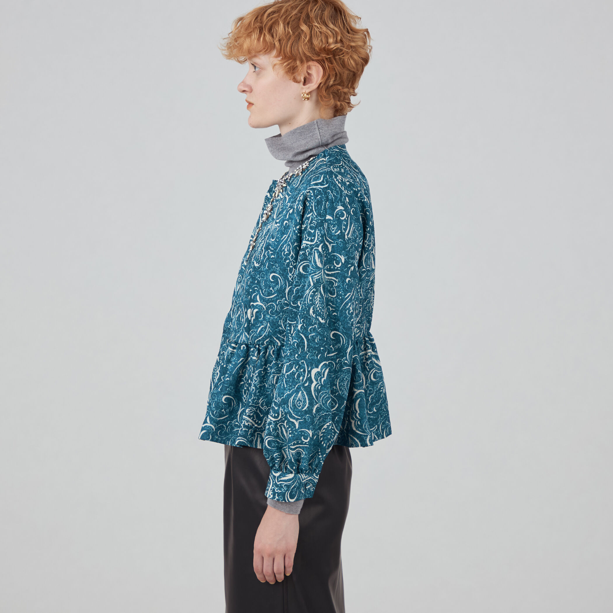 トゥモローランド♡ビジューブラウス ビジューエンブロイダリー