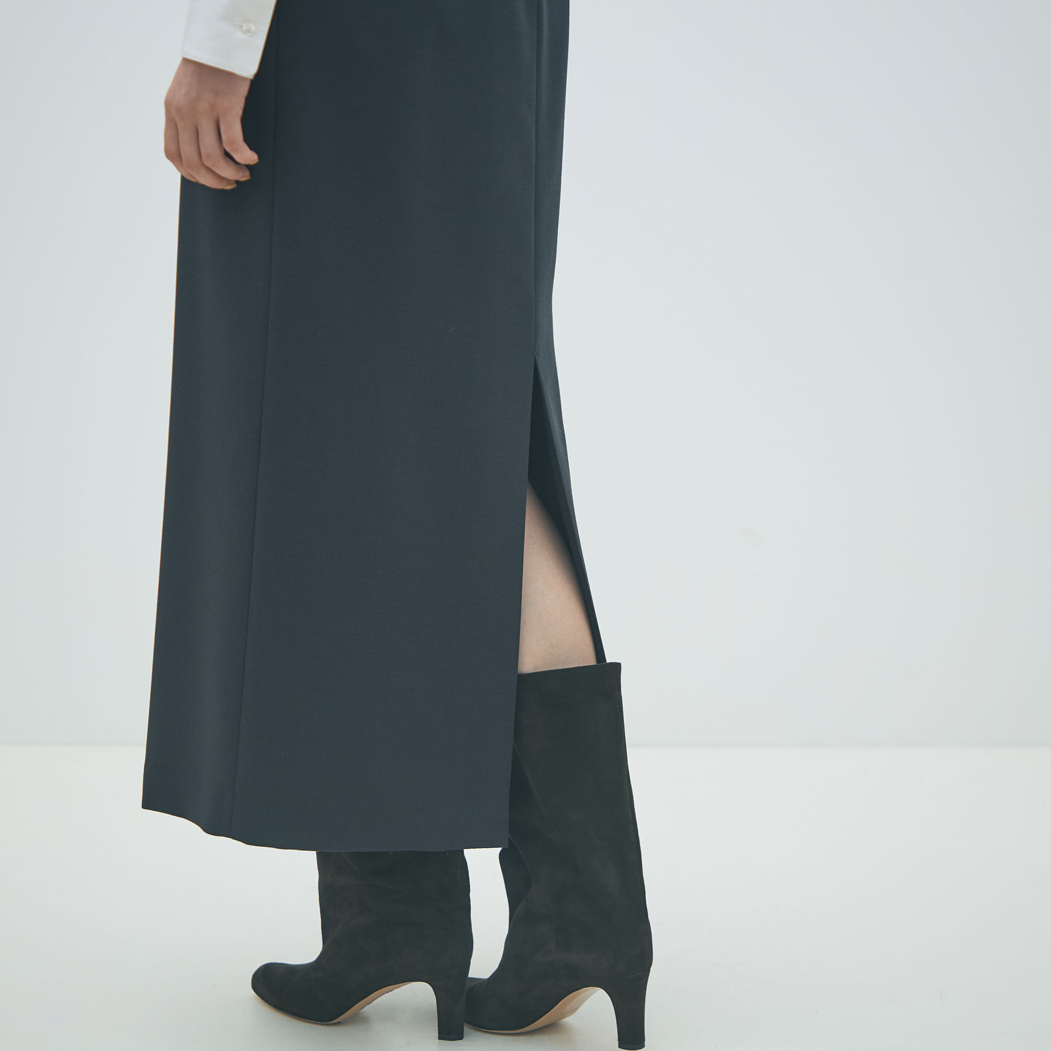 ウールブレンドジョーゼット Iラインワンピース｜トゥモローランド