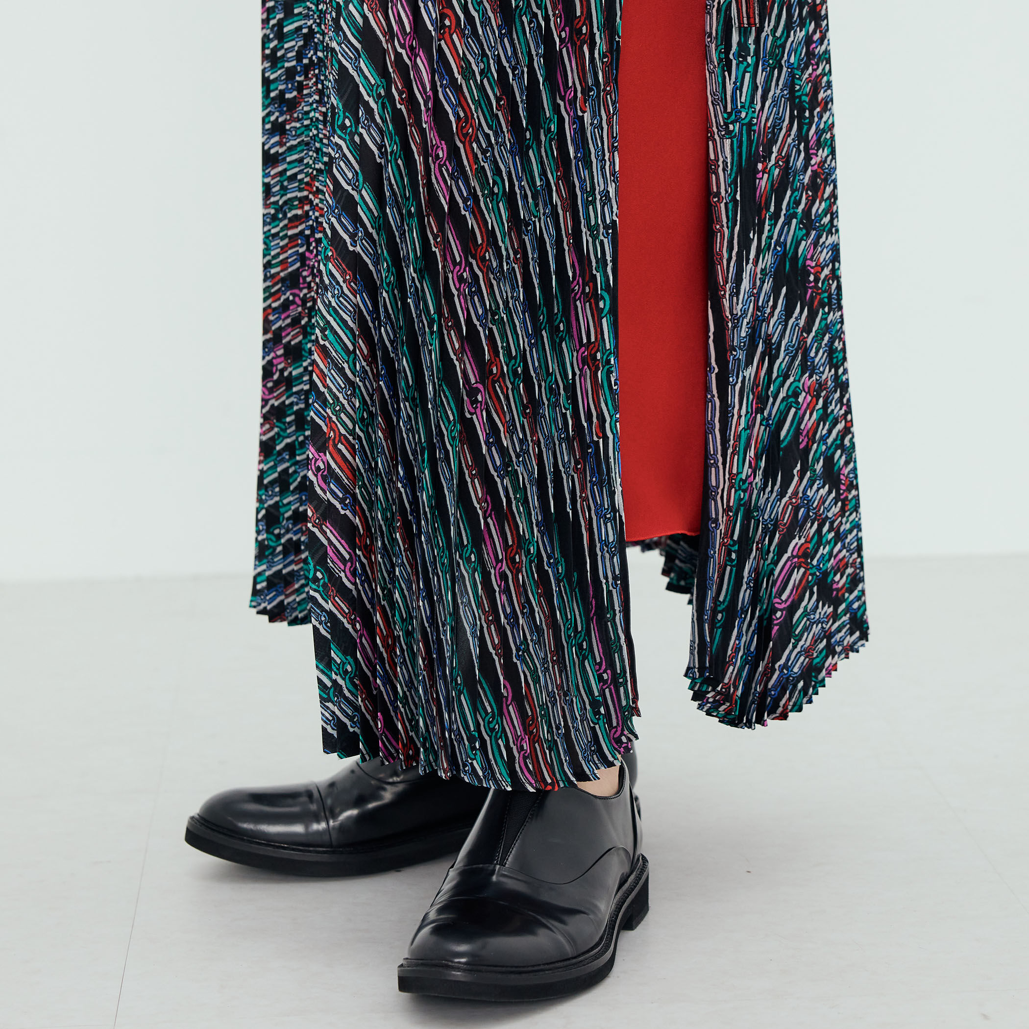 TOMORROWLAND .Bトゥモローランドビー★プリーツスカート シルクツイル チェーンプリント プリーツスカート（スカート