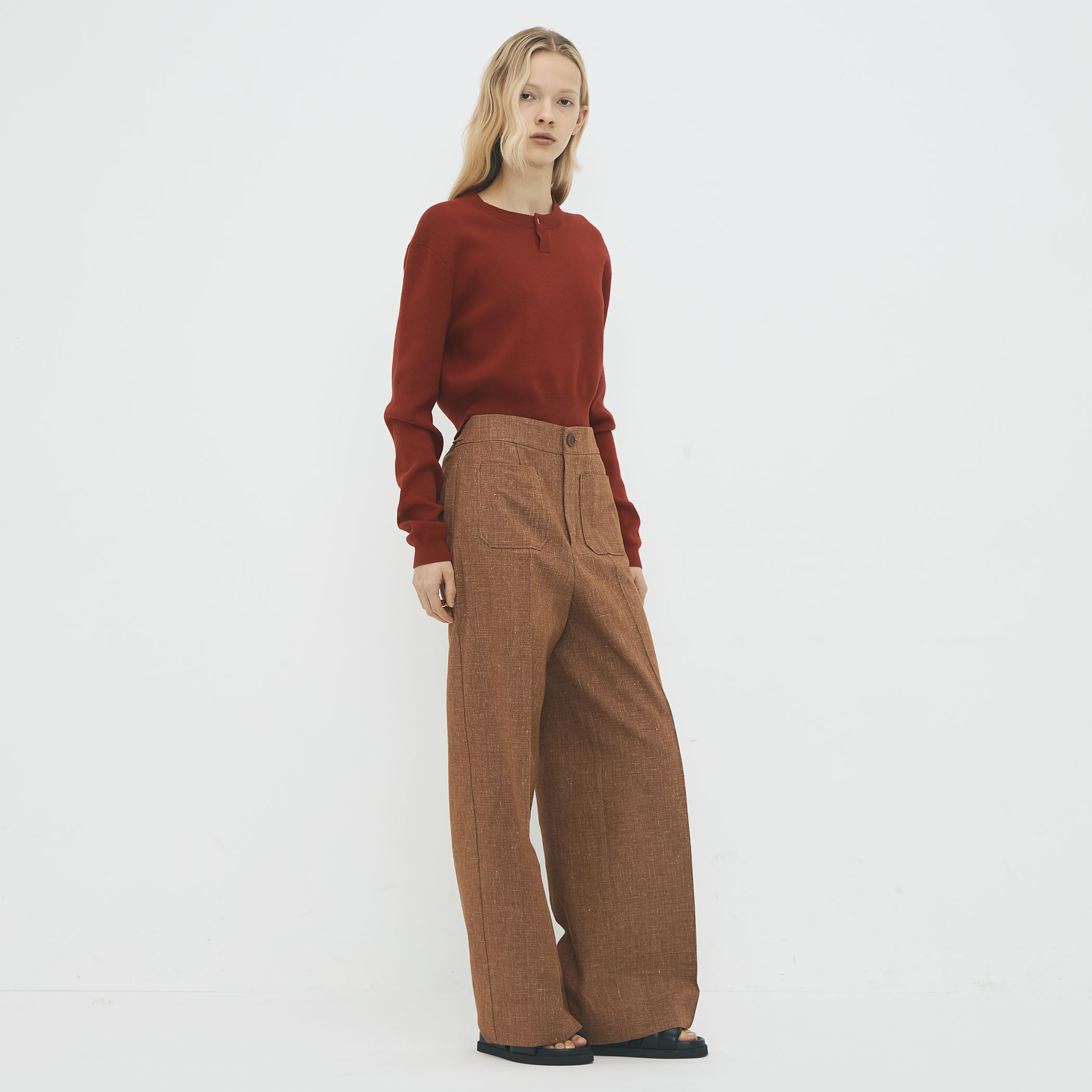 コットンカシミヤ ヘンリーネッククロップドプルーバー