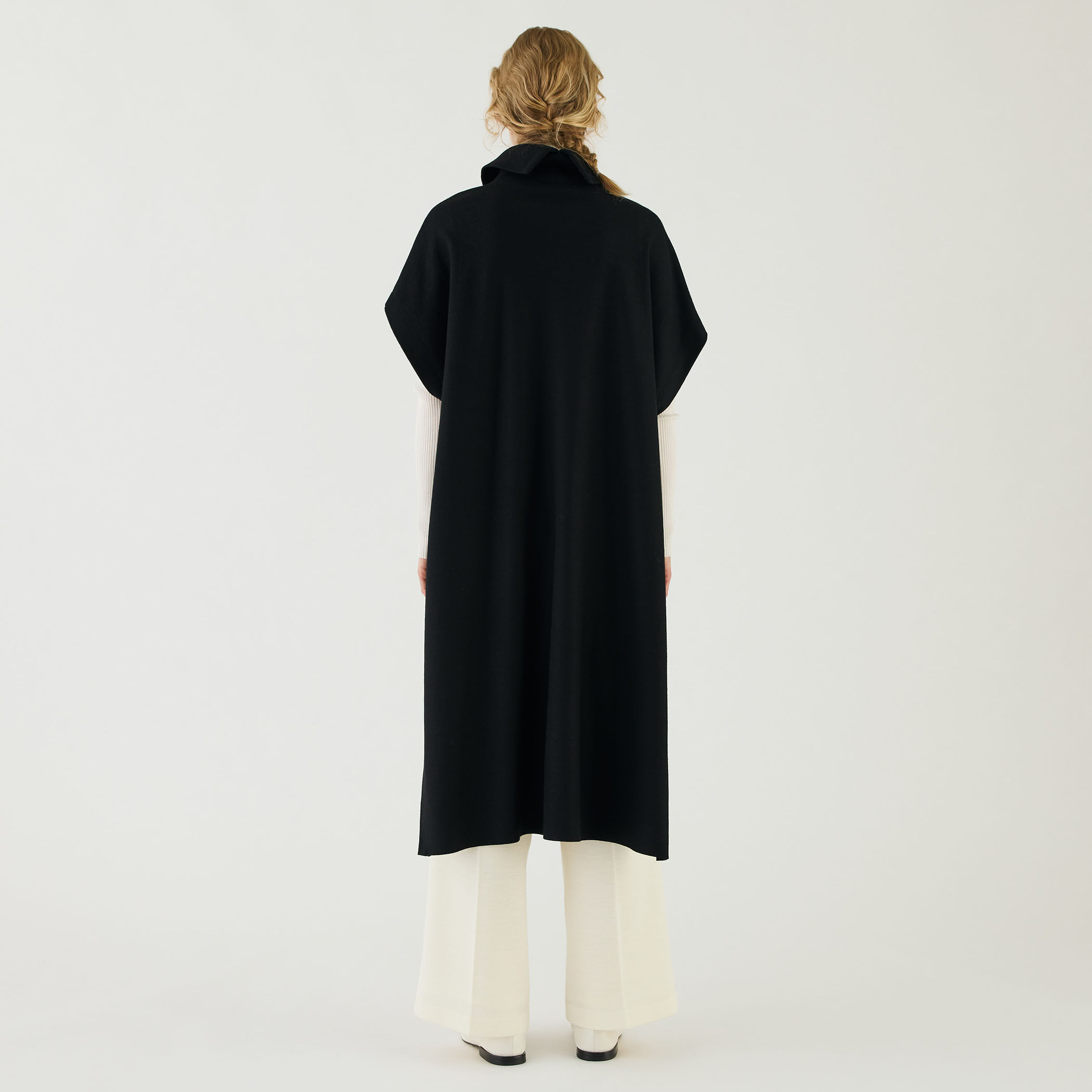 ミルドスムース スタンドネックロングベスト｜トゥモローランド 公式通販