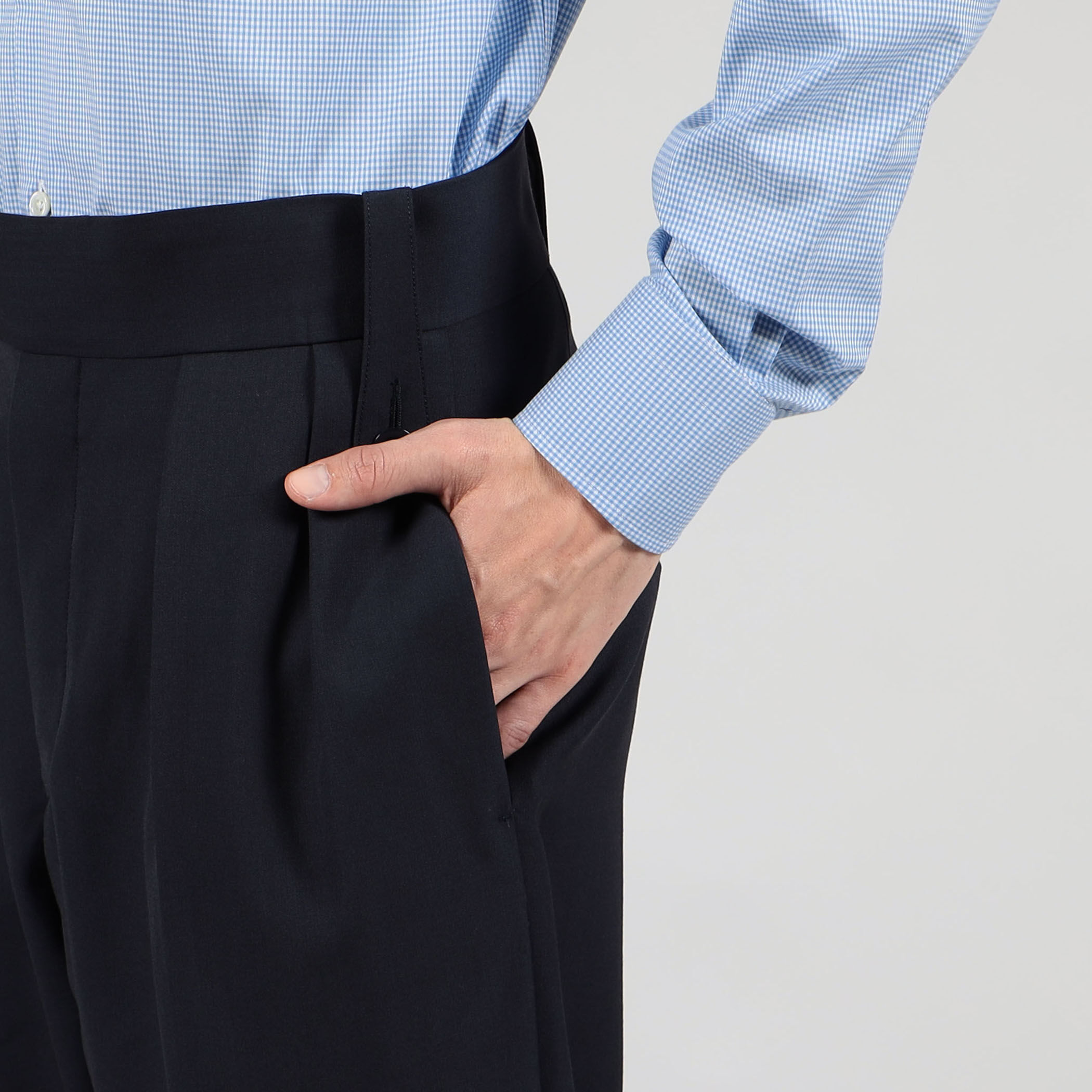 別注】Tangent HENRY ウールツイル トラウザーズ｜トゥモローランド