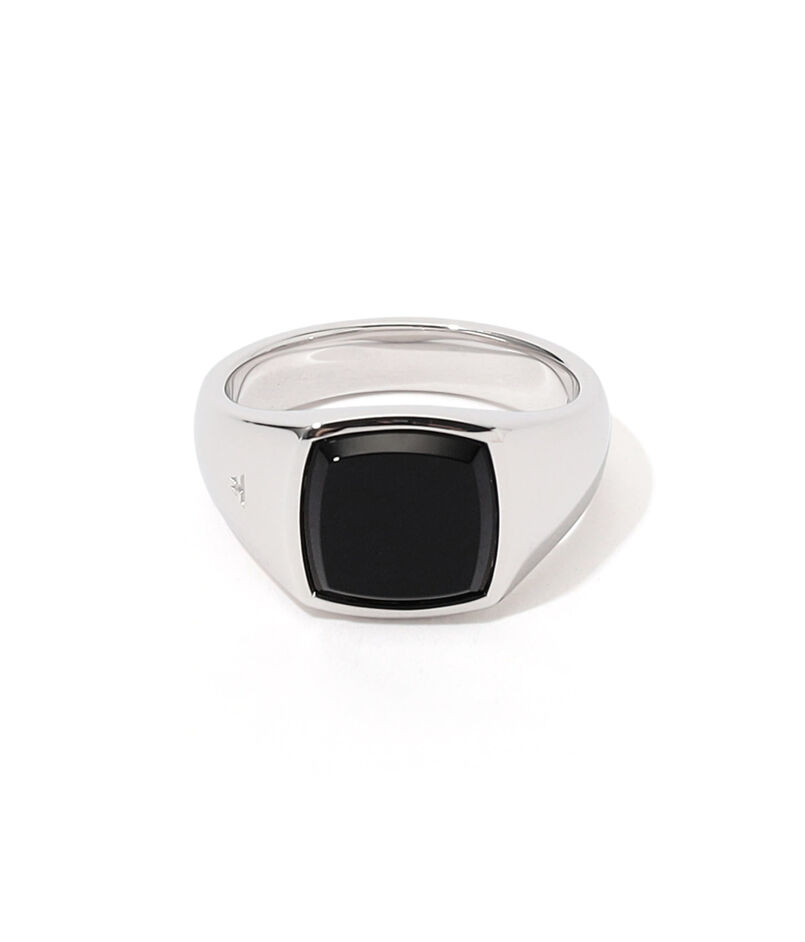 TOM WOOD Kay Ring Polished Onyx シグネットリング