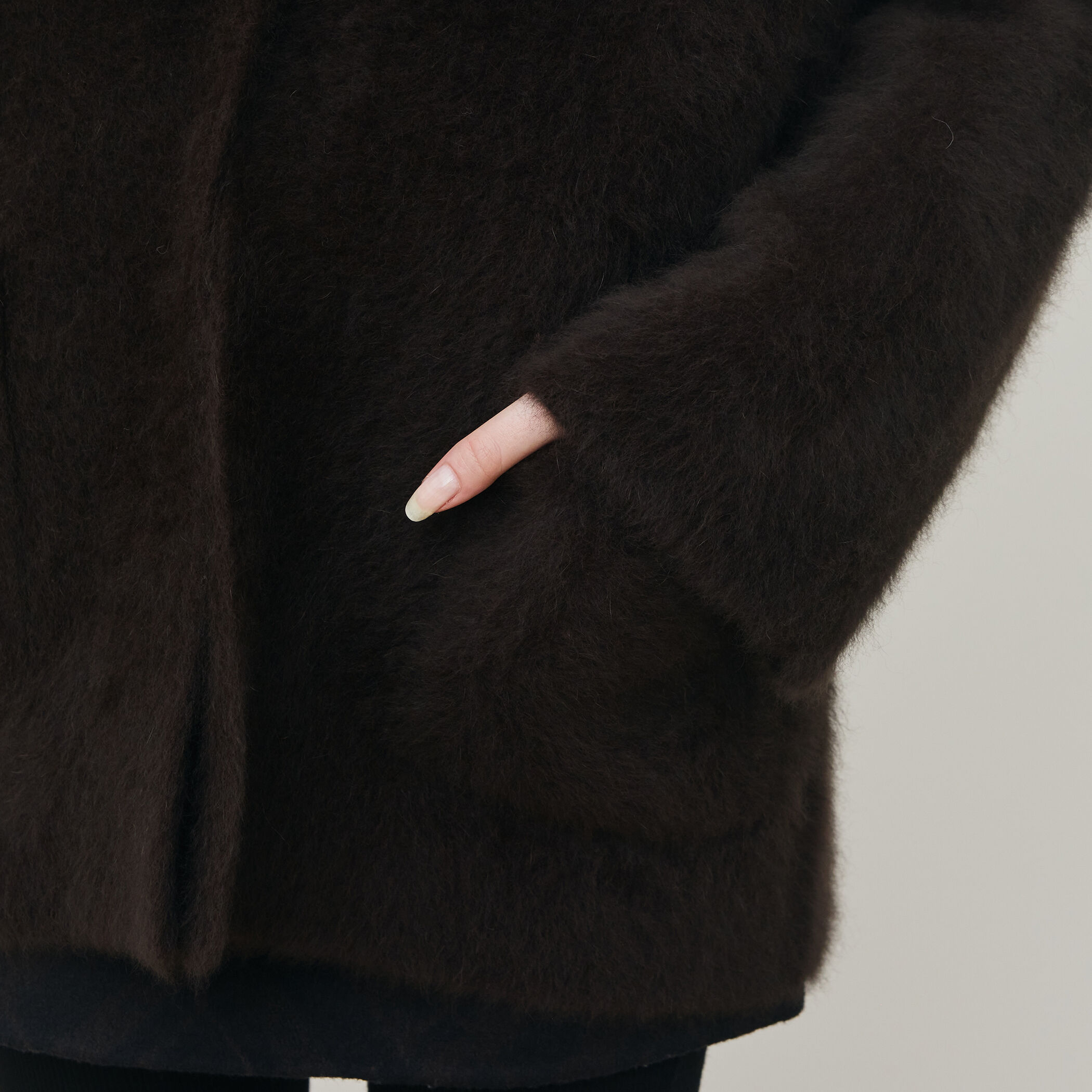 美品の使用感無し✩カシミア＆ウール✩ブルーフォックス✩黒✩ファーショール TOMORROWLAND カシミヤストール （マフラー・ショール・スヌード