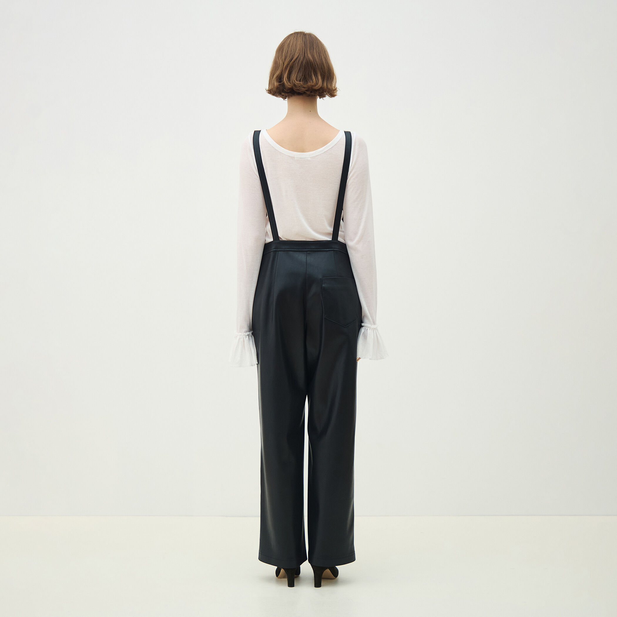 レザーライク サロペット｜トゥモローランド 公式通販