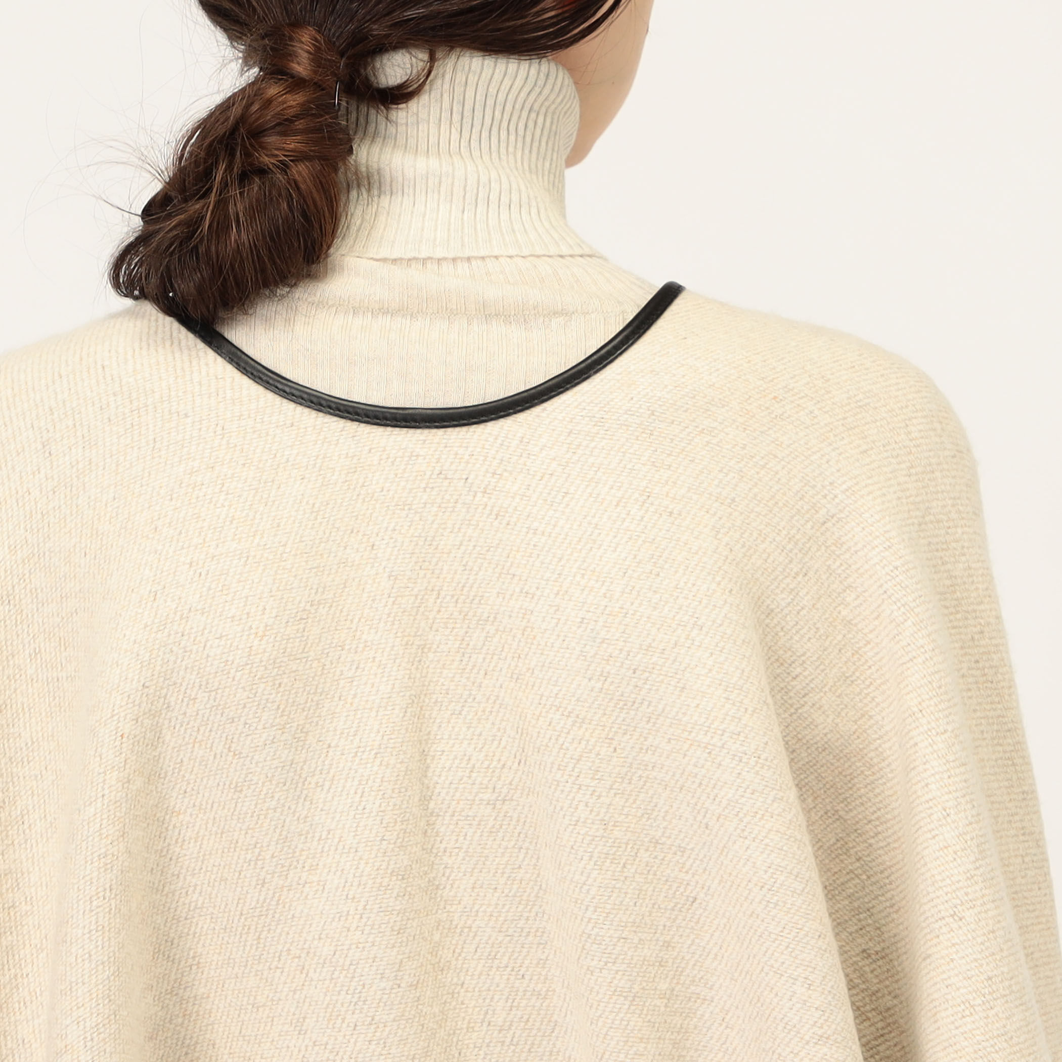 Johnstons of Elgin CAPE コート｜トゥモローランド 公式通販