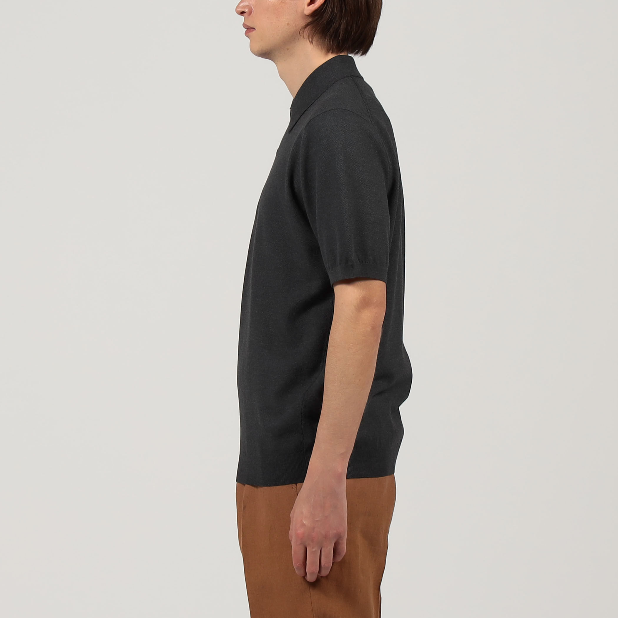 トゥモローランド　tricot シルクコットン ニットポロシャツ　ブラック TOMORROWLAND｜TOMORROWLAND tricot シルクコットン ニット