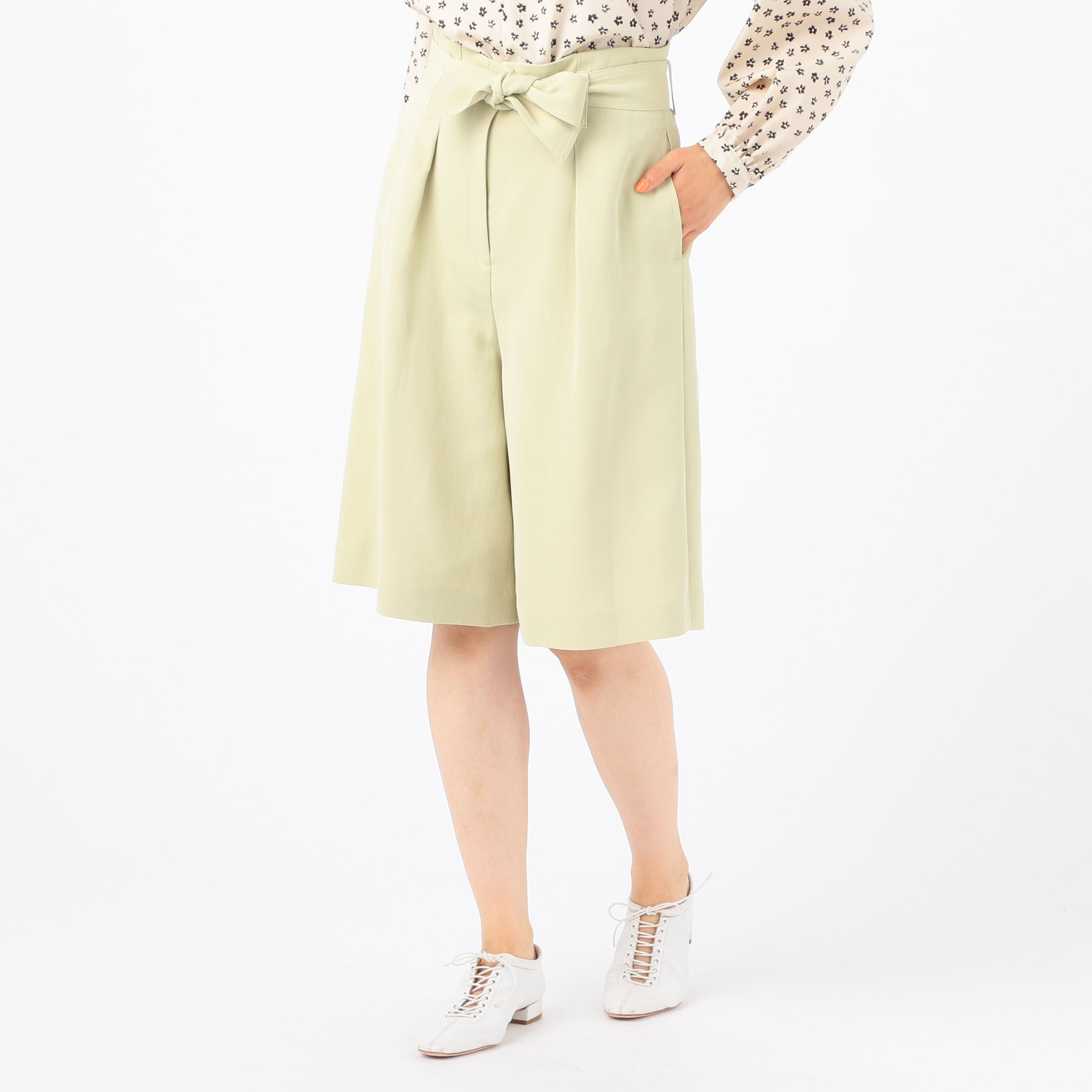 ニフティーダブルクロス ハーフパンツ｜トゥモローランド 公式通販