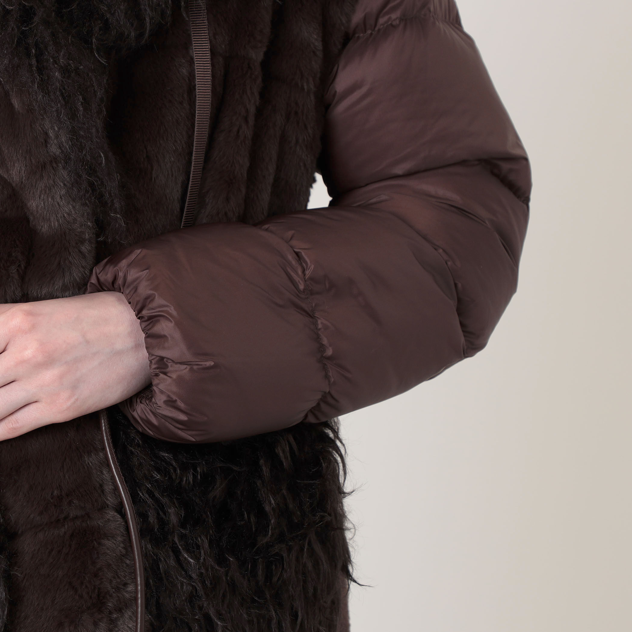 MONCLER MAIN IMMERSIF ショート ダウンジャケット｜トゥモローランド