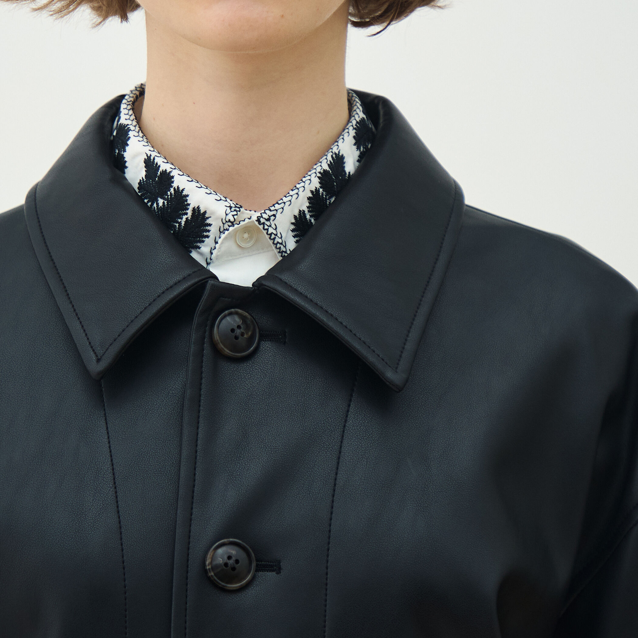 レザーライク カバーオール｜トゥモローランド 公式通販