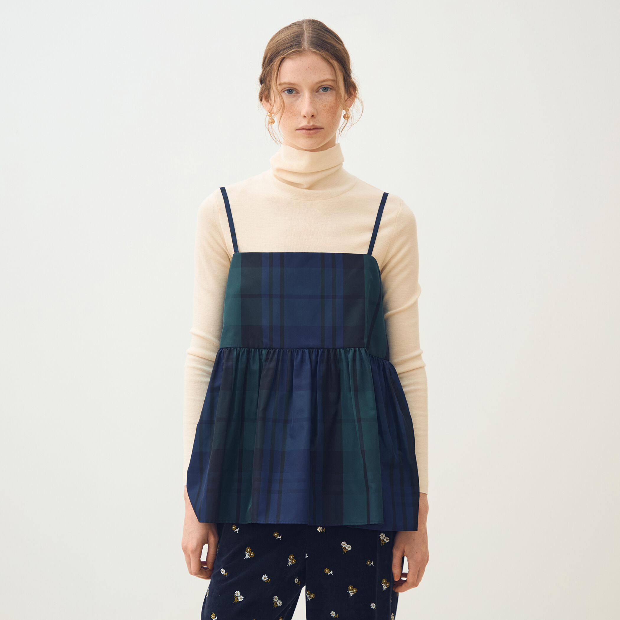 d.i.a. スタッズ付き青キャミソール シルクタフタチェック キャミソールトップス｜トゥモローランド 公式通販