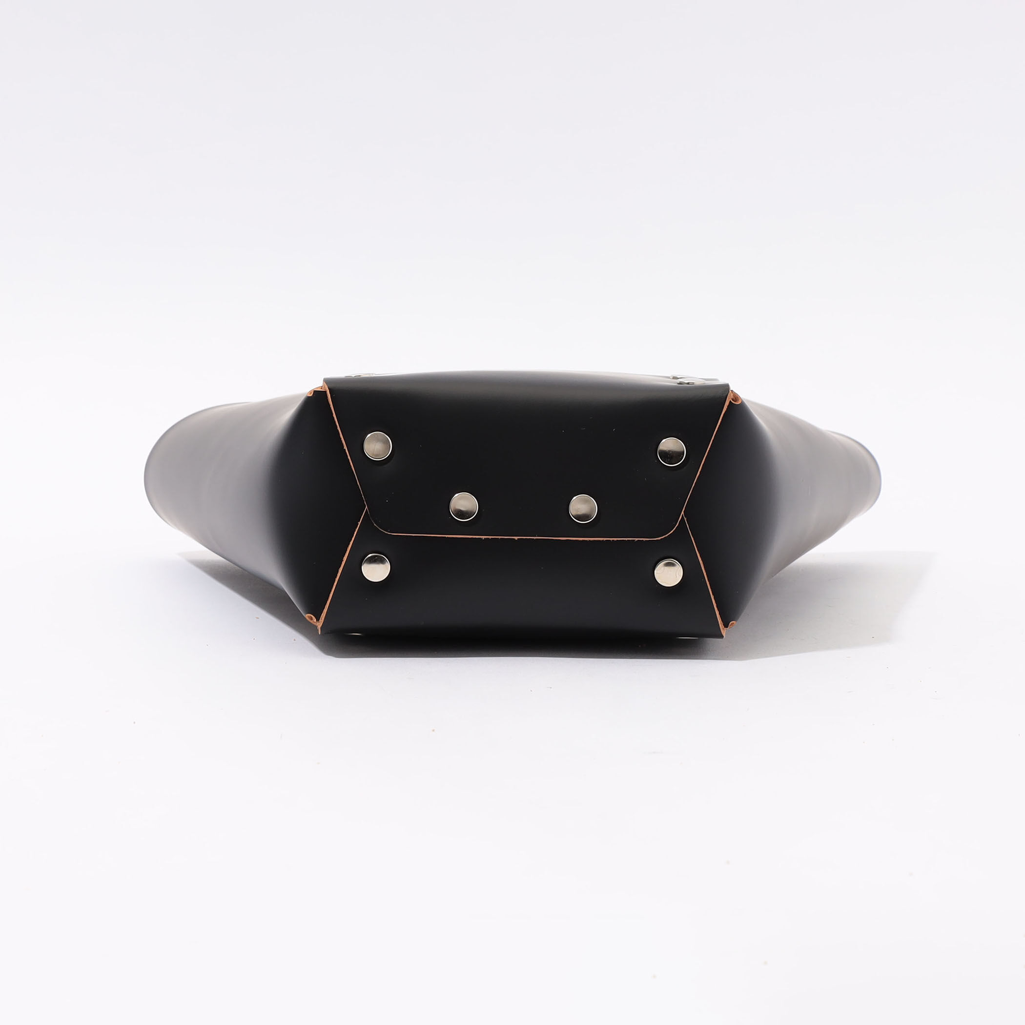 Hender Scheme assemble daikei hand bag midium｜トゥモローランド