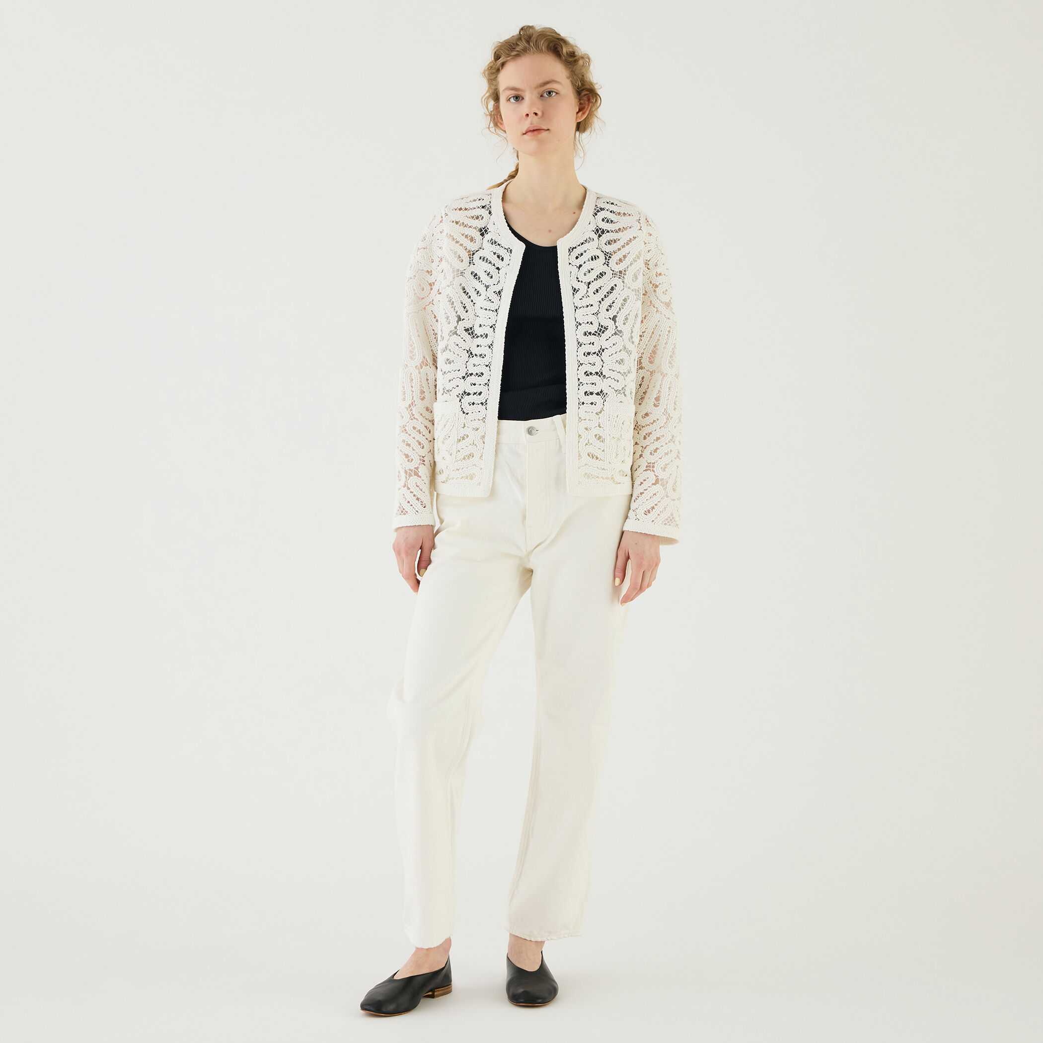 GALERIE VIE エンブロイダリーステッチ　カラーレスジャケット エンブロイダリーステッチ カラーレスジャケット