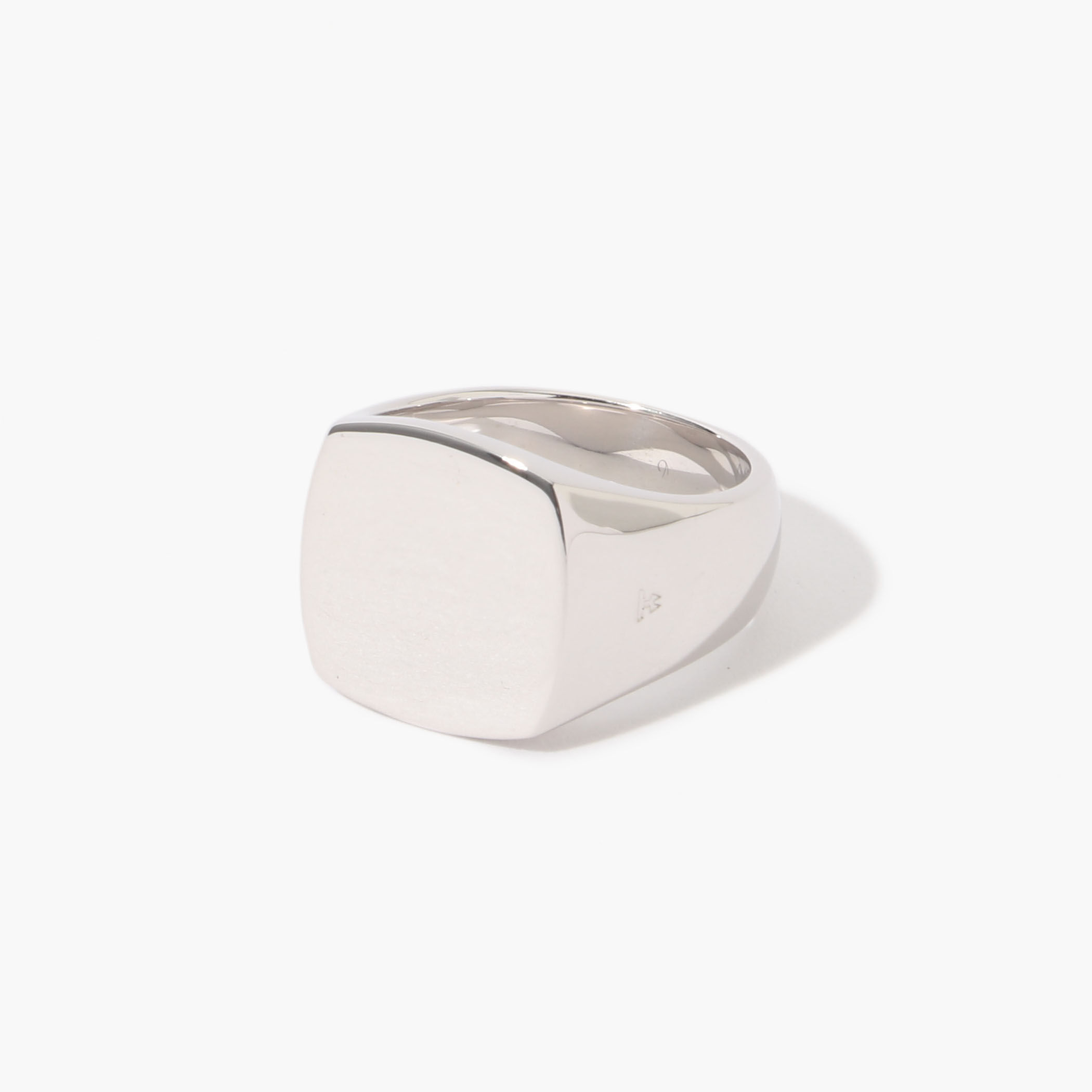 TOM WOOD シルバーリング CUSHION POLISHED｜トゥモローランド 公式サイト