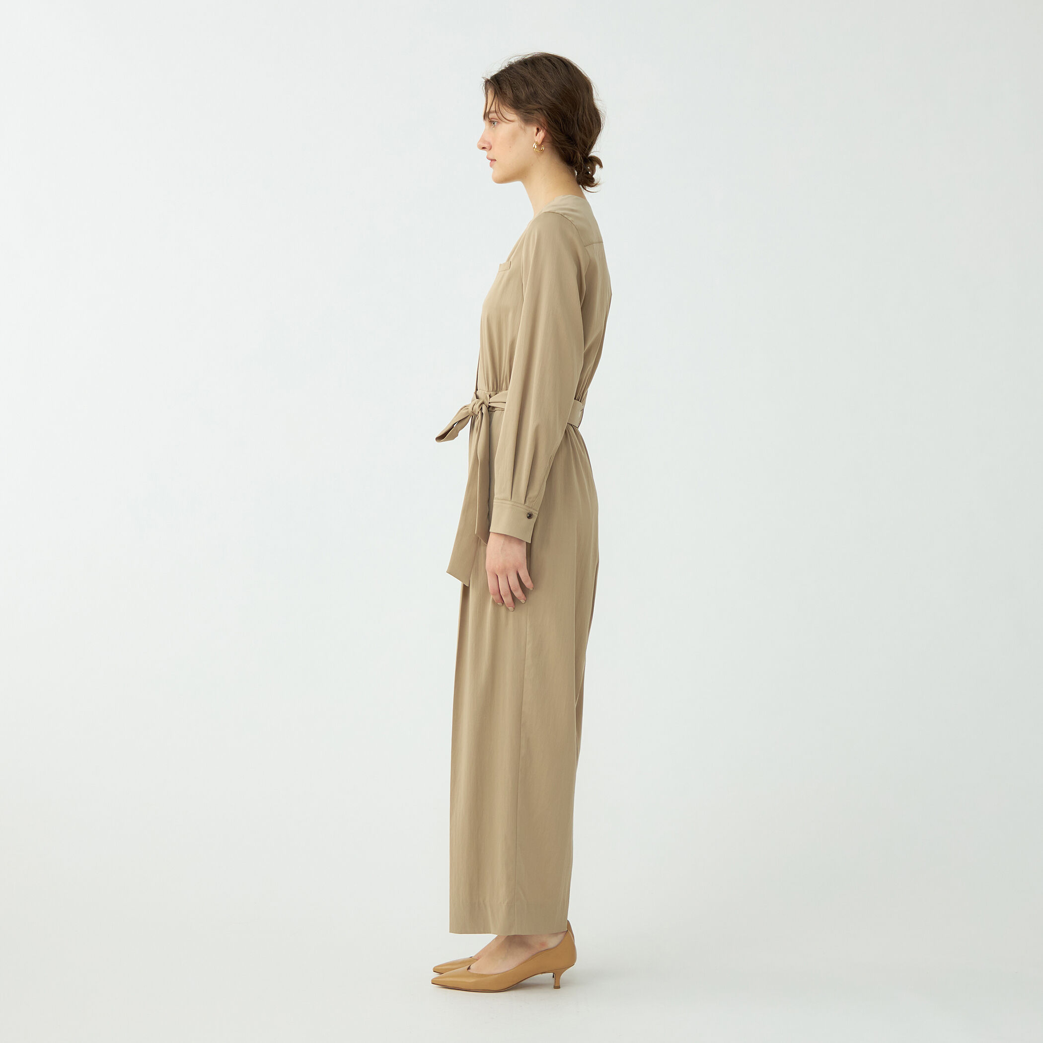 ドレーピーツイル Vネックオールインワン｜トゥモローランド 公式通販